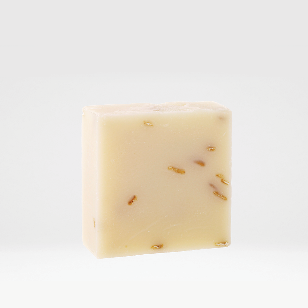Organic Oatmeal Lavender Soap Bar - Moisturizing & Exfoliating for Dry Sensitive Skin - Handmade Natural Soap for Relaxation & Aromatherapy - Perfect for Bath, Shower & Gift Sets