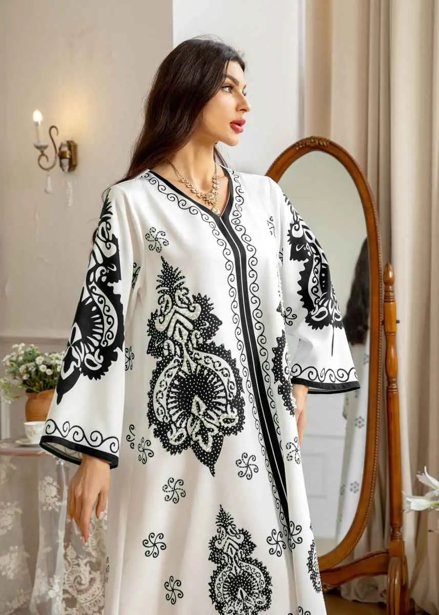 Elegant Muslim Women's Caftan Dress with Beads & Rhinestones for Eid Celebration - Perfect for Holiday Parties, Wedding Guest Outfits & Special Occasions