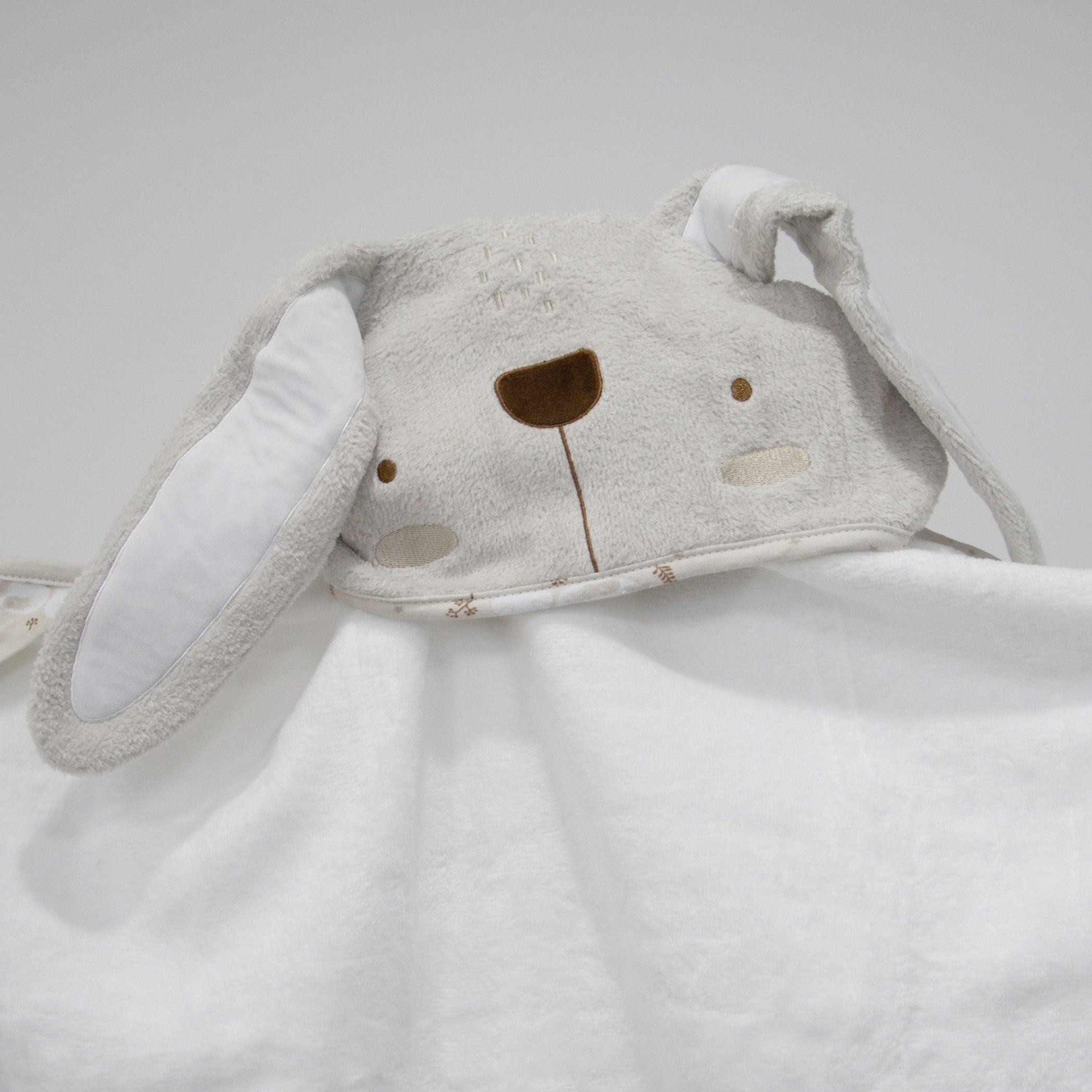 Bunny Dreams Hooded Bath Towel for Kids - Soft & Absorbent Bunny-Themed Bathrobe with Ears - Perfect for Bath Time, Swimming, and Cozy Lounging