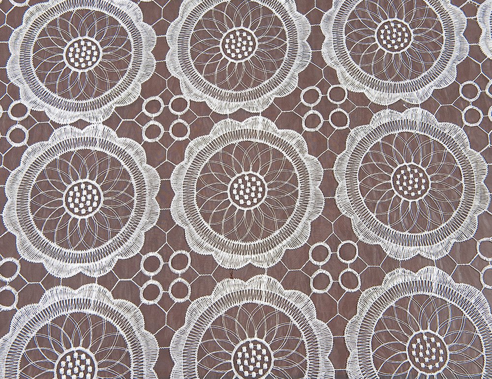 Simhomsen 48 Inch Round White Embroidered Lace Tablecloth - Elegant Dining Table Cover for Weddings, Parties & Formal Events