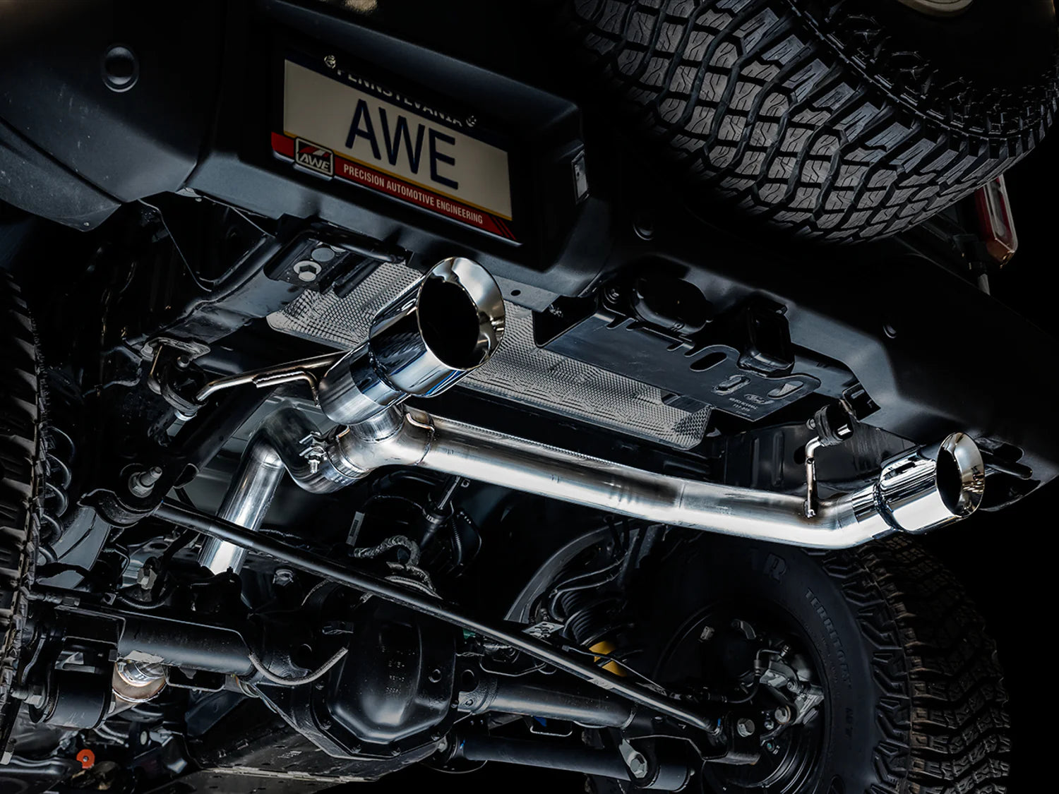 Ford Bronco AWE 0FG Catback Exhaust System with BashGuard™ - Dual 4.5