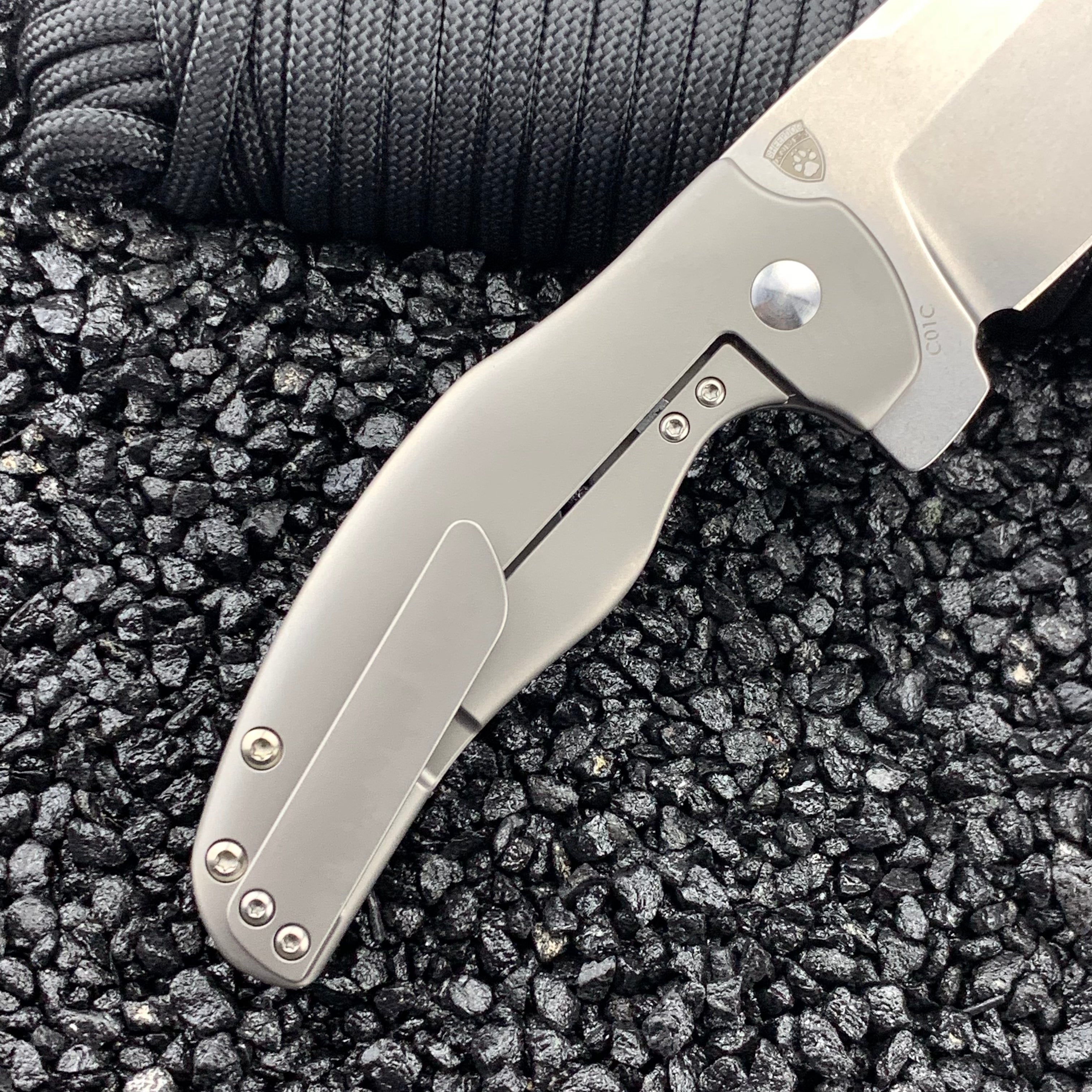 Kizer C01C Sheepdog Ki4488 McNees Custom Digi Camo Anodized Folding Pocket Knife - EDC Tactical Knife for Outdoor Camping, Hiking & Survival Gear