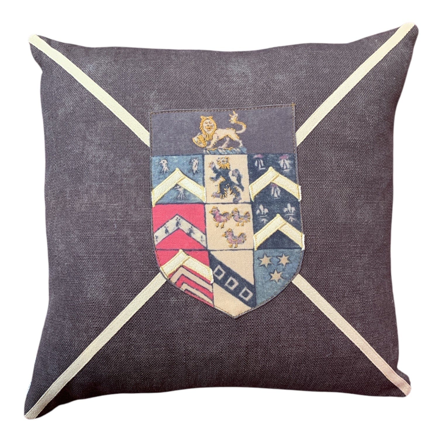 Ancestor Crest 45x45cm Decorative Throw Pillow Cover - Perfect for Sofa, Bedroom & Home Decor