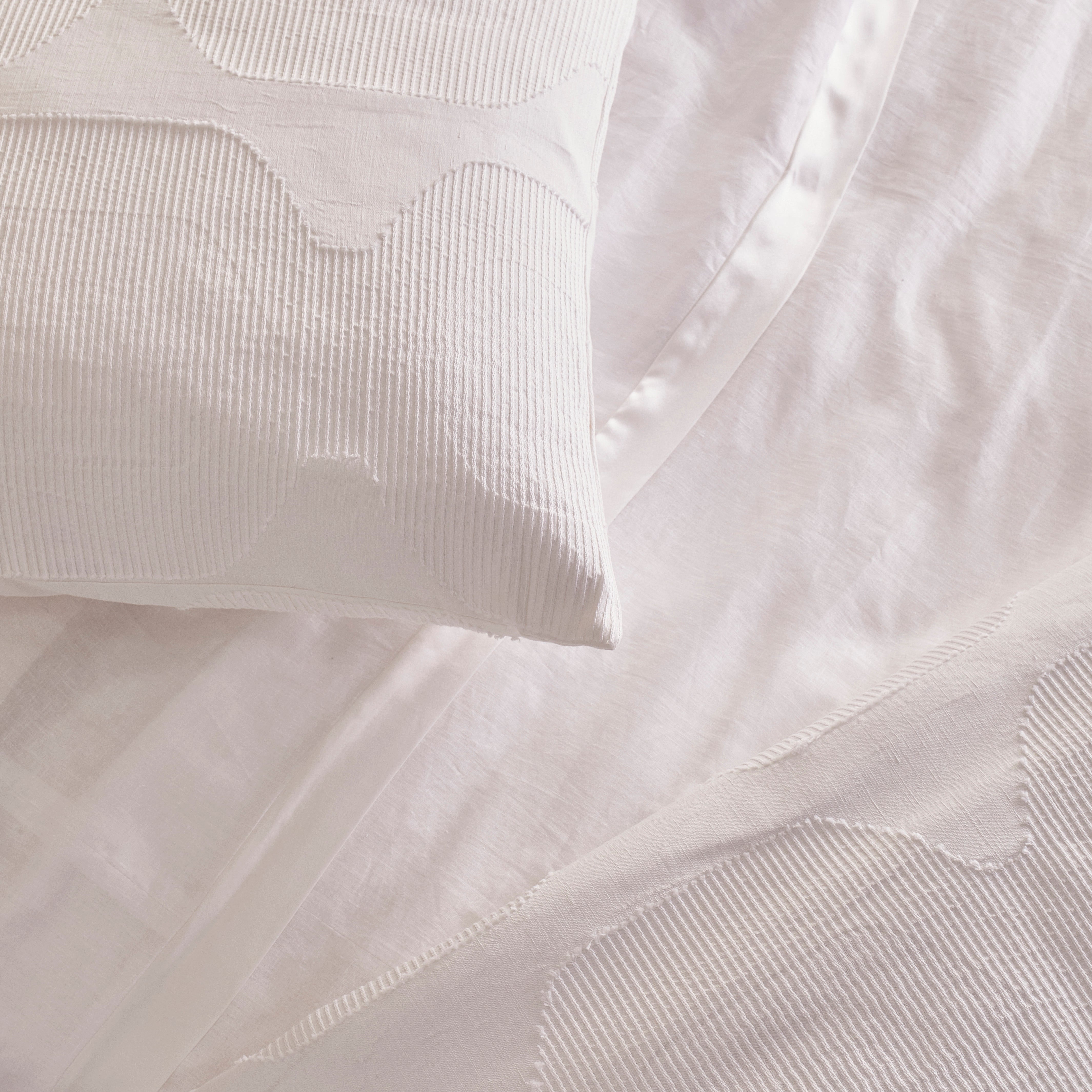 Premium LED Lantern Duvet Cover Set - Soft & Breathable Bedding for Camping, Travel, and Outdoor Adventures