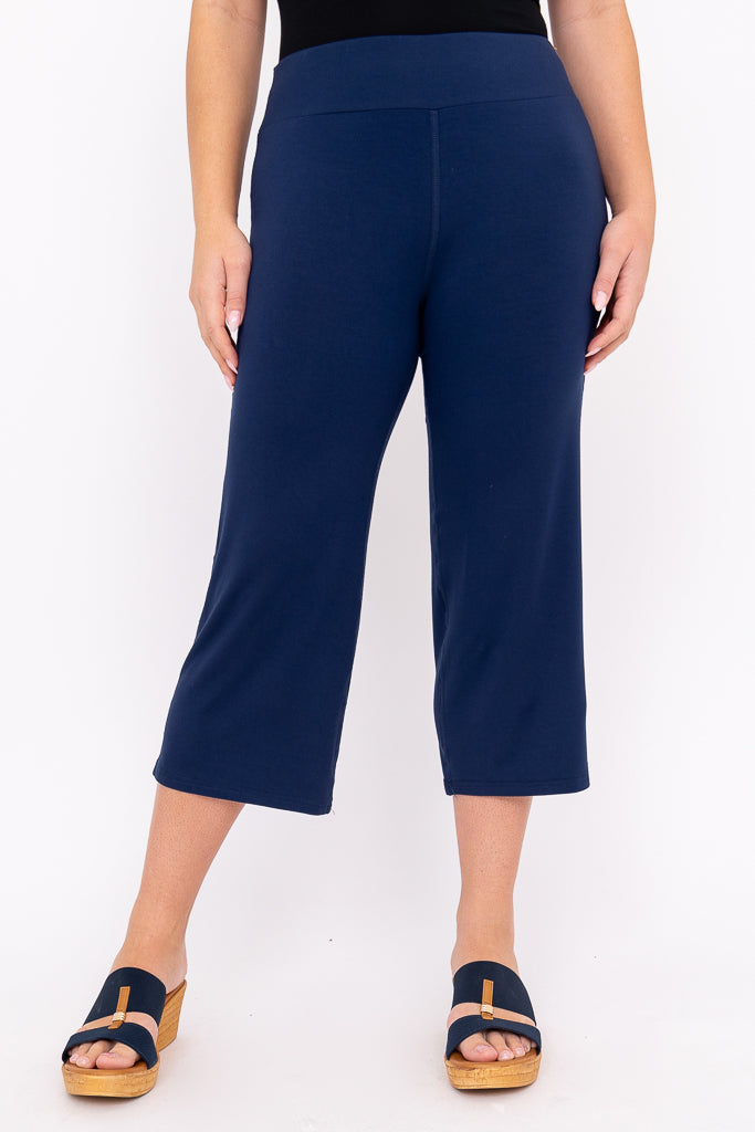 Eco-Friendly Bamboo Yoga Capri Pants for Women - Comfortable & Breathable Indigo Leggings - Perfect for Yoga, Pilates & Workouts