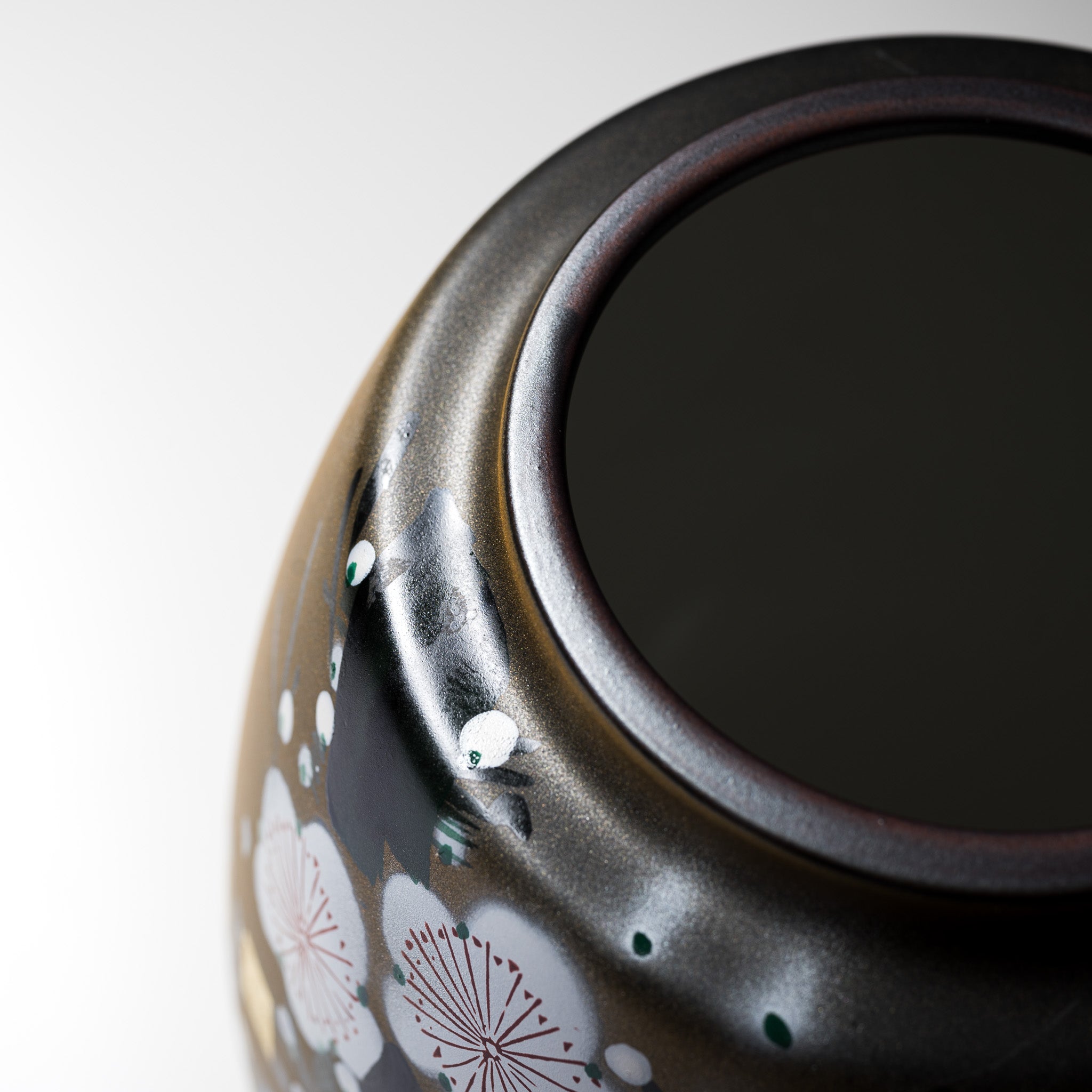 Premium Kutani Ware Vase - Gold Plum Floral Design | Japanese Porcelain Home Decor for Living Room, Dining Table & Office