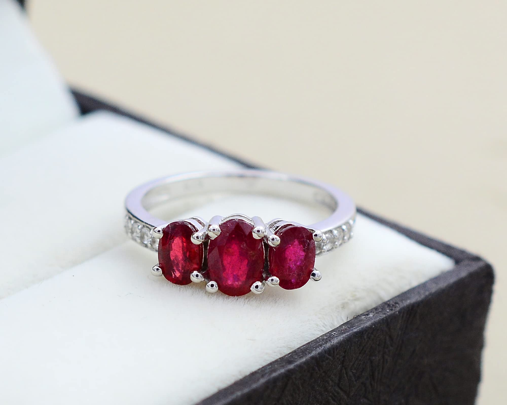 925 Sterling Silver Natural 7X5mm Oval Cut Red Ruby July Birthstone Three Stone Cluster Ring - Unisex Engagement Promise Ring for Women, Girlfriend, Wife - Perfect for Anniversary, Valentine's Day & Romantic Gifts