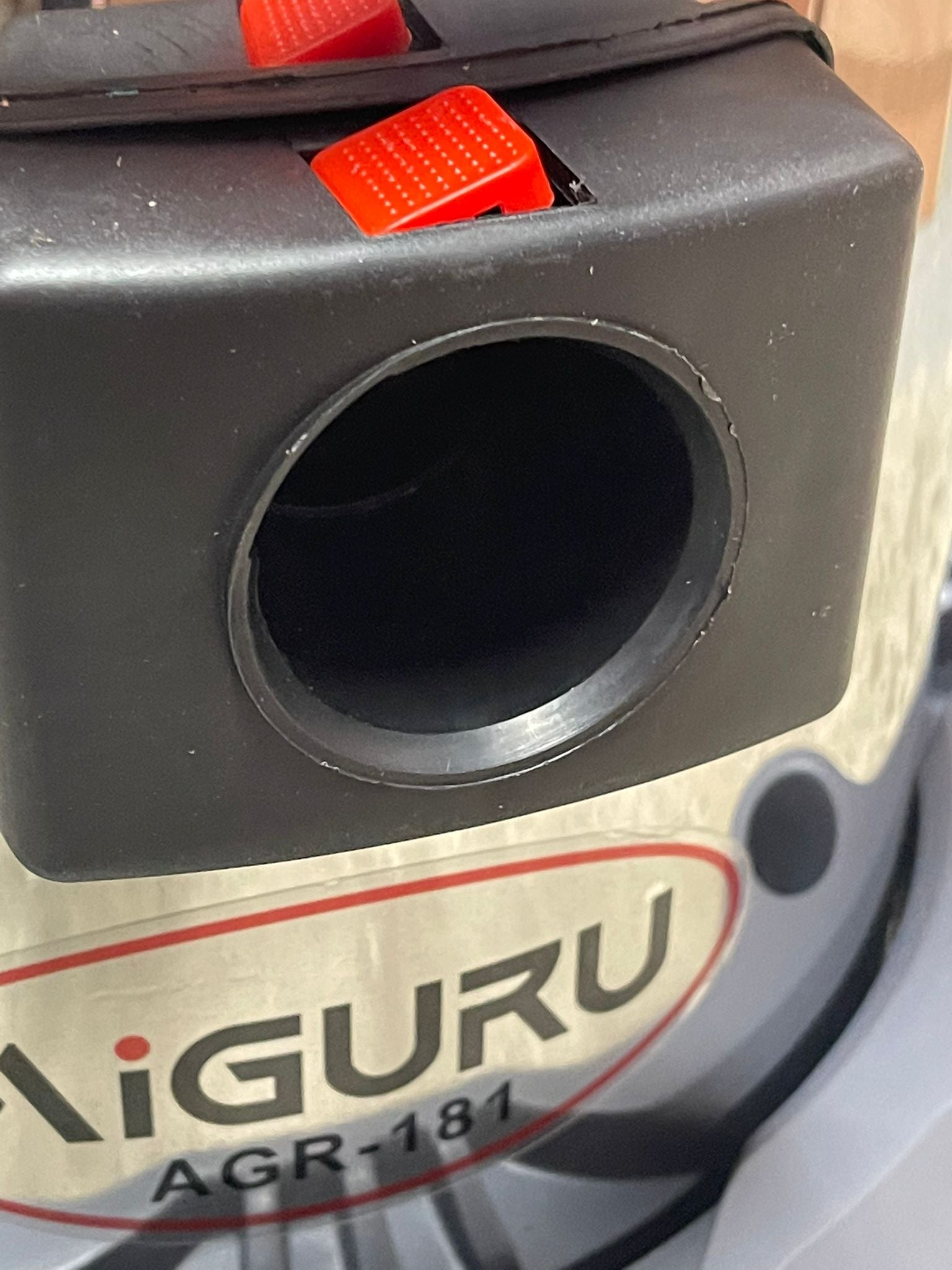 Aiguru 20L 220V Wet & Dry Vacuum Cleaner | Powerful Suction for Home & Workshop Cleaning | VC AGR181 Model | Ideal for Carpets, Floors, and Liquid Spills
