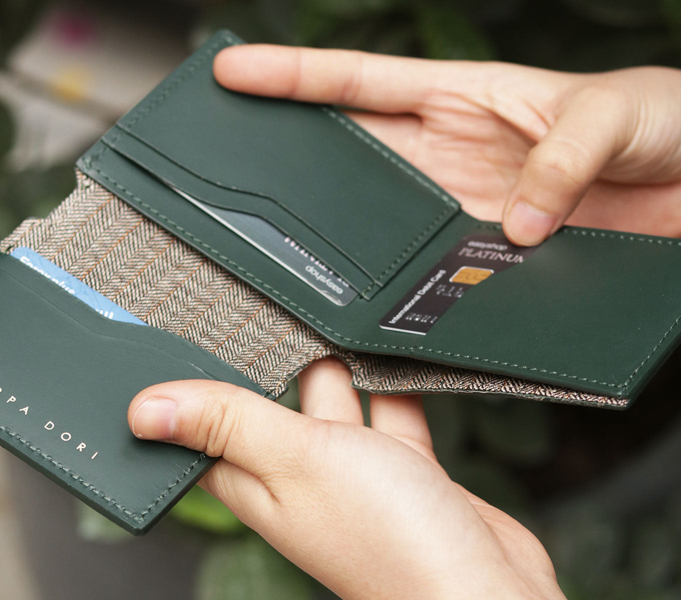 QUINN FOLD WALLET - Slim RFID Blocking Leather Wallet for Men - Perfect for Travel, Business & Everyday Use