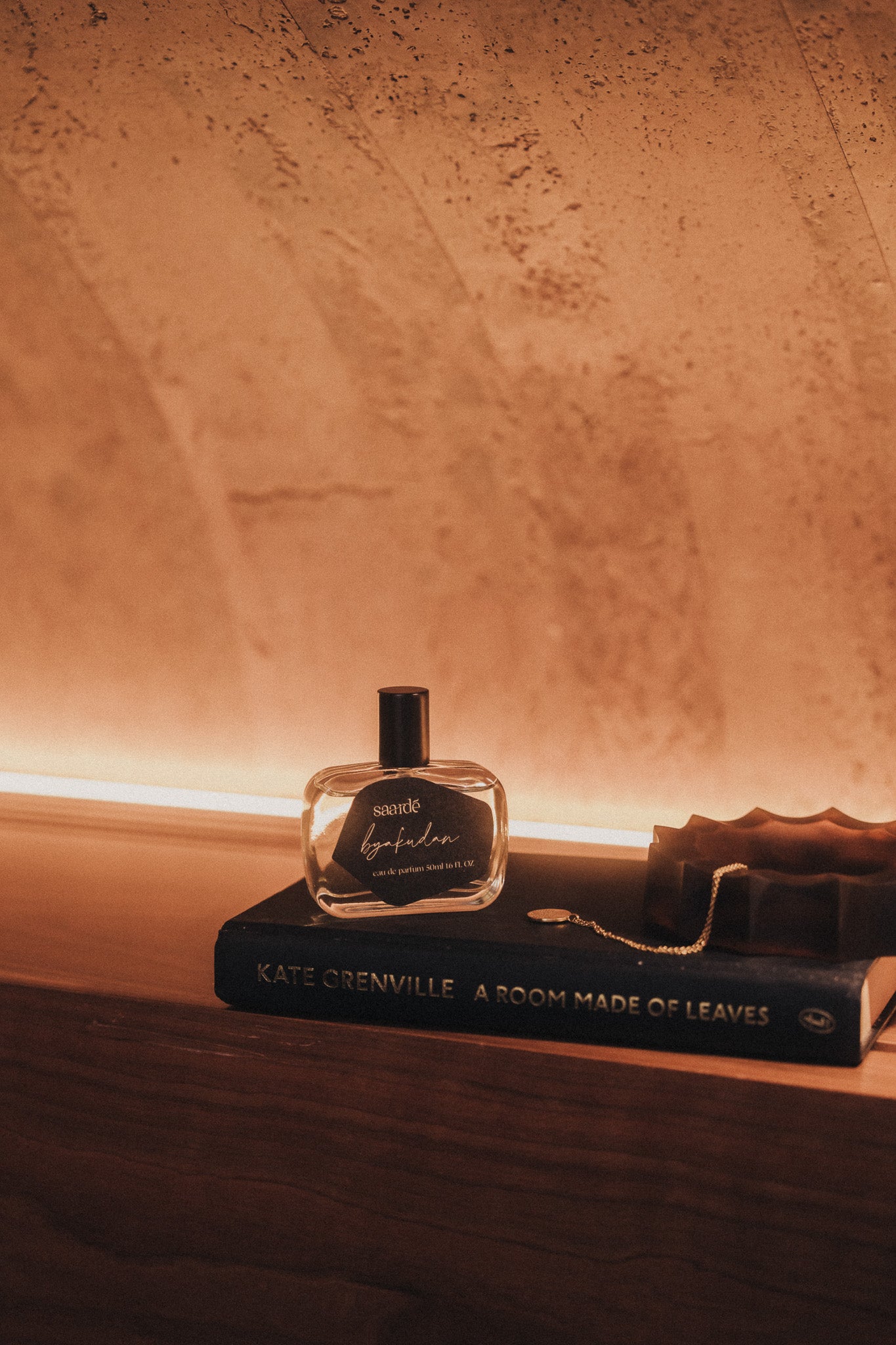 Premium Byakudan Eau de Parfum for Women - Long Lasting Luxury Fragrance with Sandalwood Notes - Perfect for Date Nights & Special Occasions