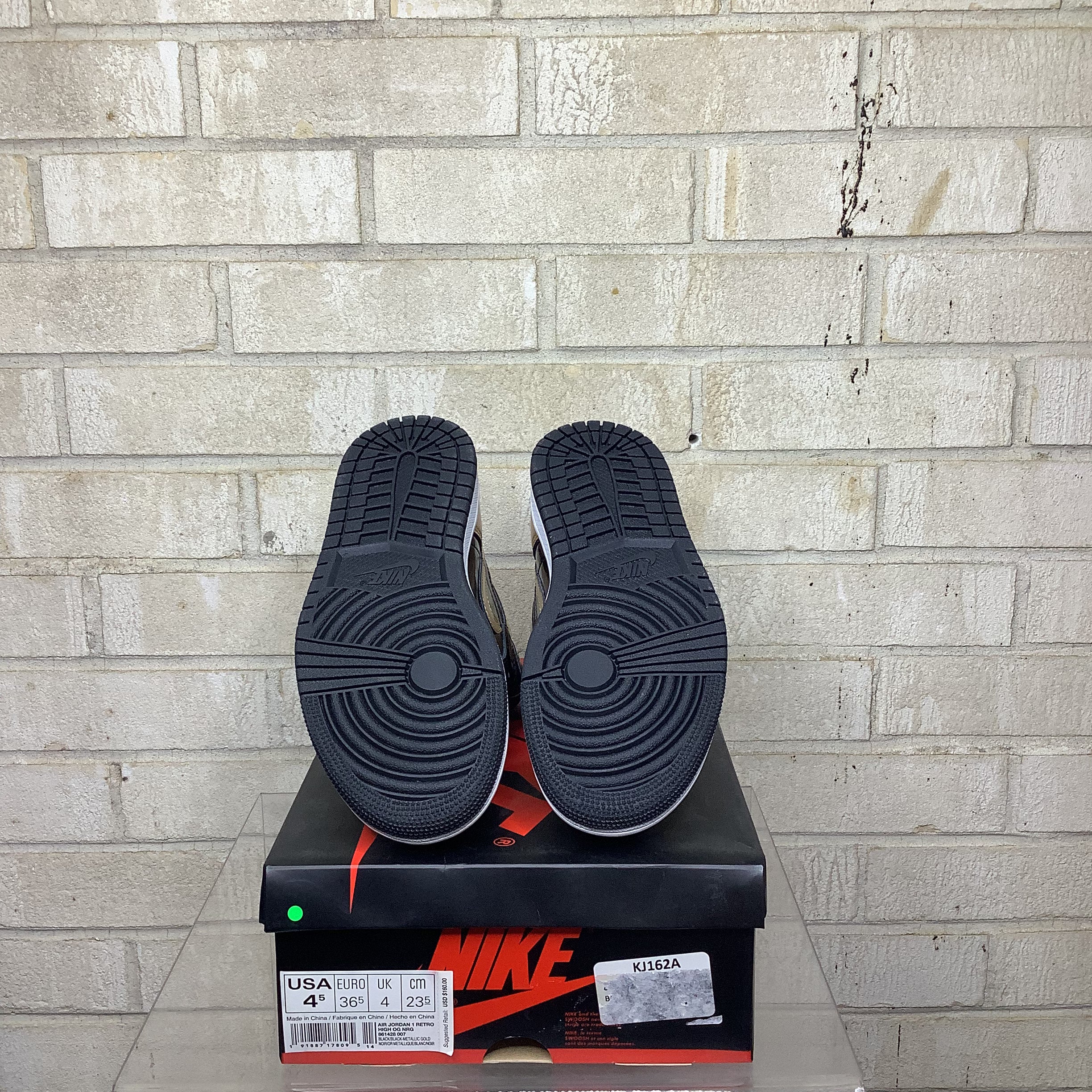 AIR JORDAN 1 Retro High OG 