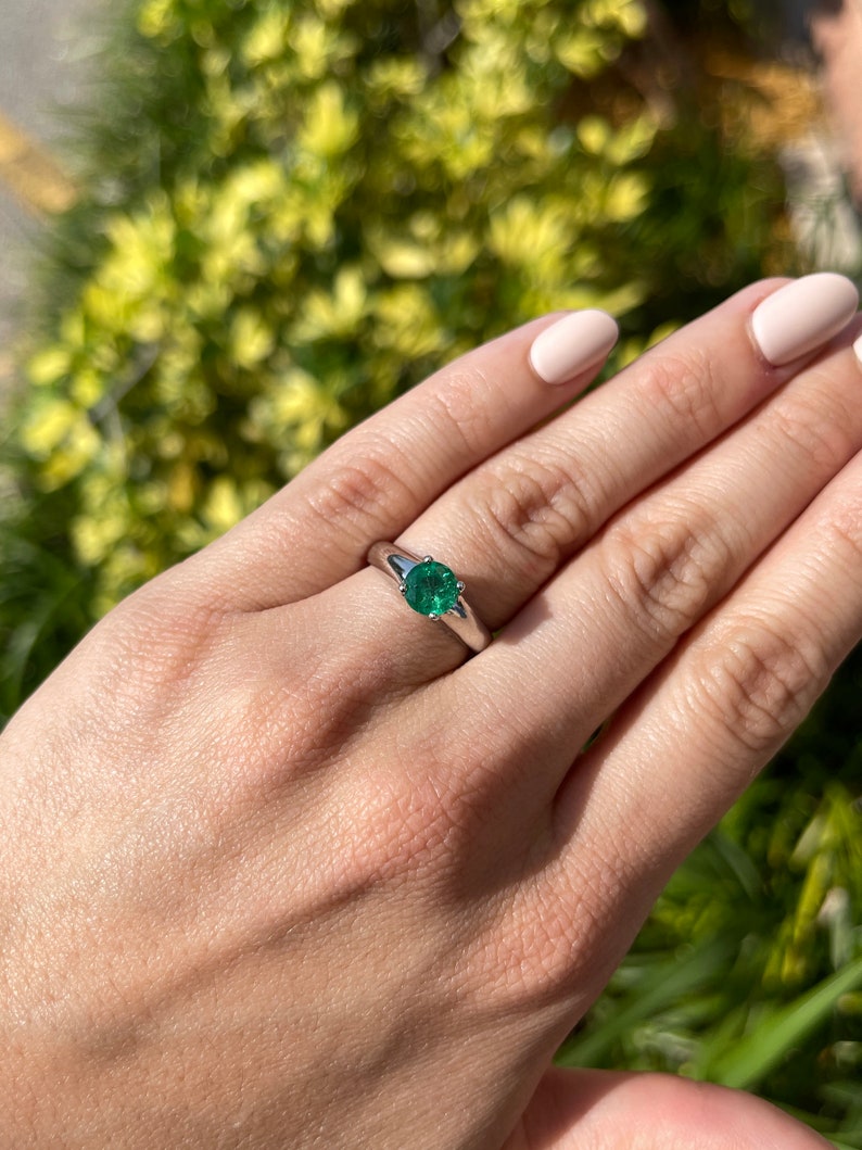 1.32 TCW 14K Gold Natural Emerald & Diamond Accent Round Cut Ring for Women - Elegant Wedding, Engagement & Anniversary Jewelry Gift