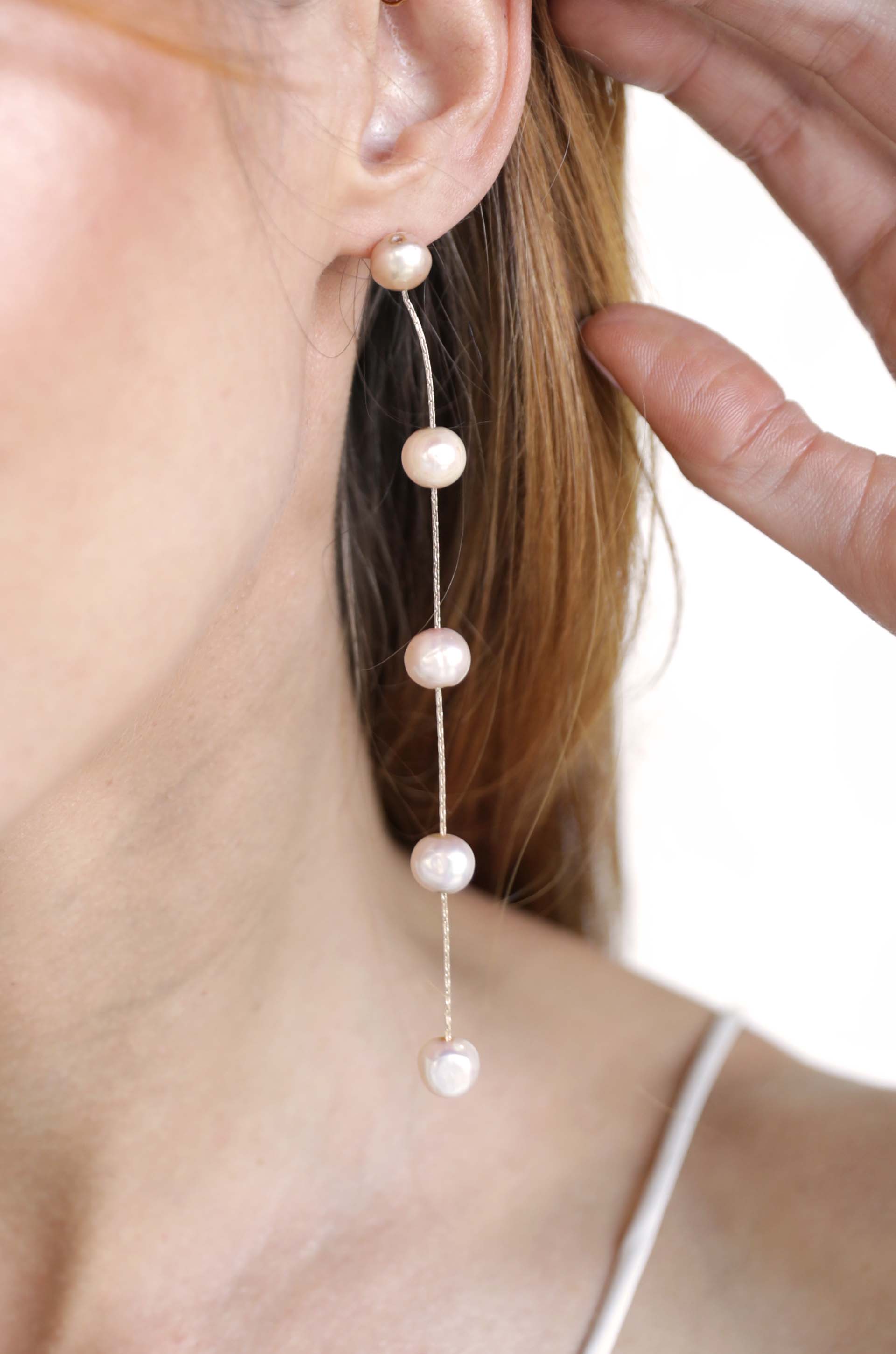 Exquisite Pearl Drop Earrings for Women - Elegant Dangling Jewelry for Parties, Weddings & Special Occasions