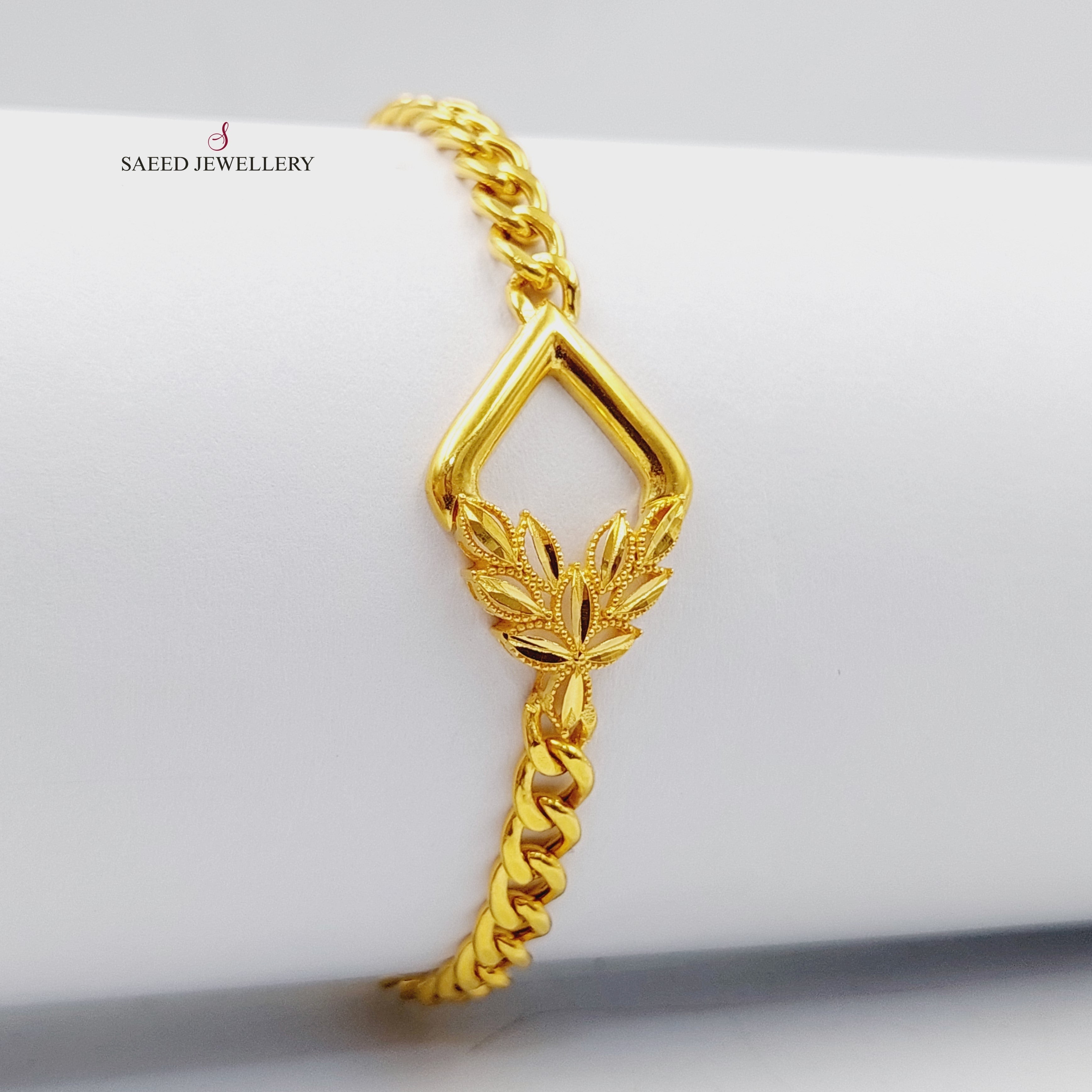 Deluxe Leaf Bracelet for Women - Elegant Nature-Inspired Jewelry for Everyday Wear & Special Occasions