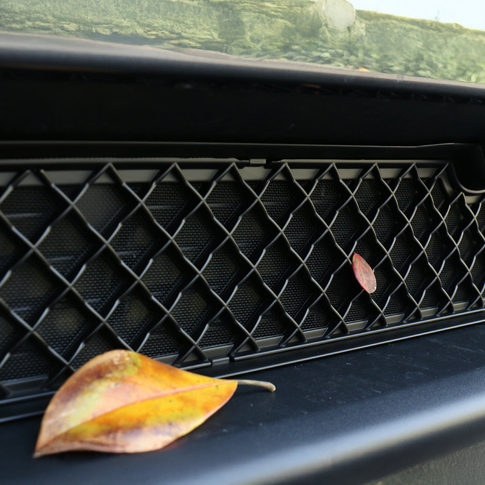 2025+ Tesla Model Y Juniper Front Bumper Grille Insert - Premium Debris Guard & Removable Wire Mesh for Enhanced Protection - Perfect for Off-Roading, Daily Commuting & All-Weather Driving
