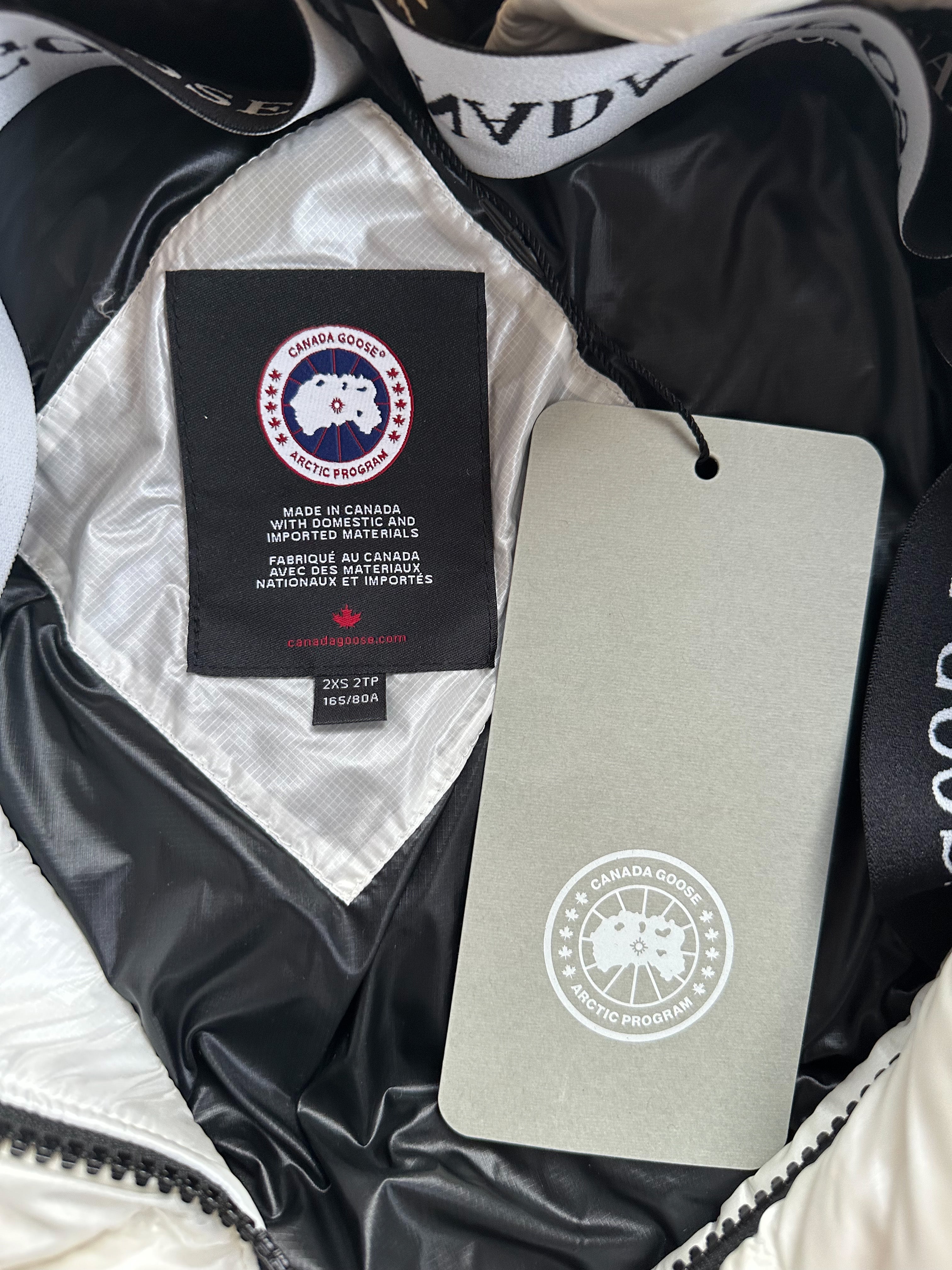 Canada Goose North Star White Cypress Women's Winter Jacket - Waterproof Down Parka for Cold Weather, Outdoor Activities & City Style