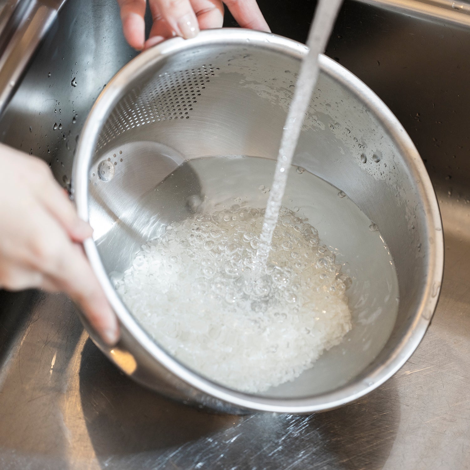 Premium Fujii Stainless Steel 3-Way Rice Washing Bowl with Perforated Strainer - 8.5 Inch Kitchen Essential for Perfect Sushi Rice, Rice Cooking & Grain Rinsing