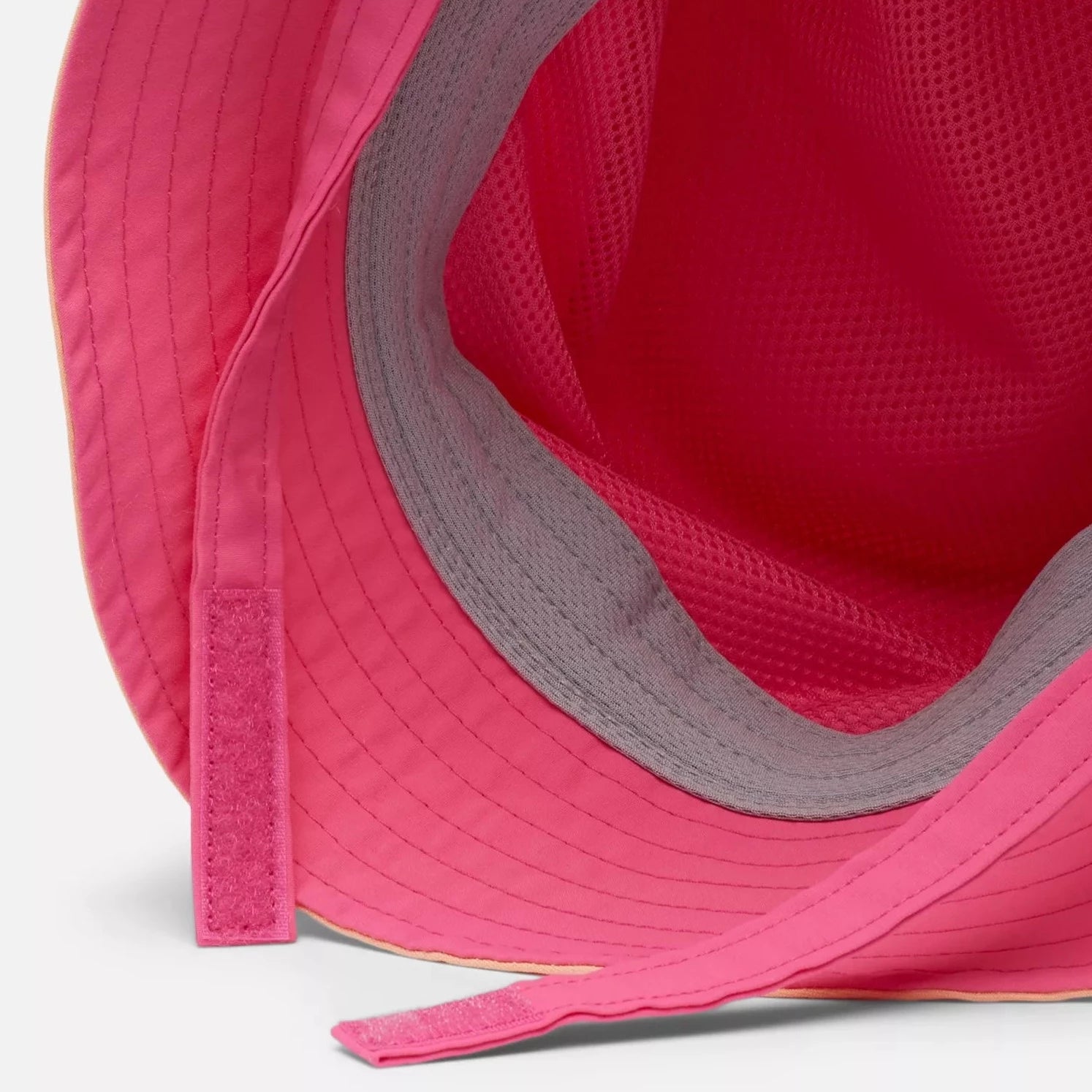 Columbia Wild Geranium/Peach Youth Bucket Hat - Sun Protection Outdoor Hat for Kids, Hiking, Beach & Summer Activities