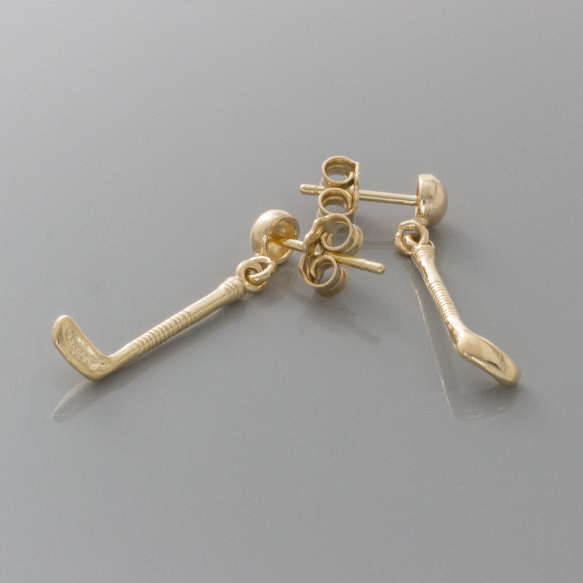 14K Yellow Gold Golf Club Dangle Earrings for Women - Elegant Sports Jewelry Gift for Golf Lovers - Perfect for Golf Tournaments, Parties & Casual Wear