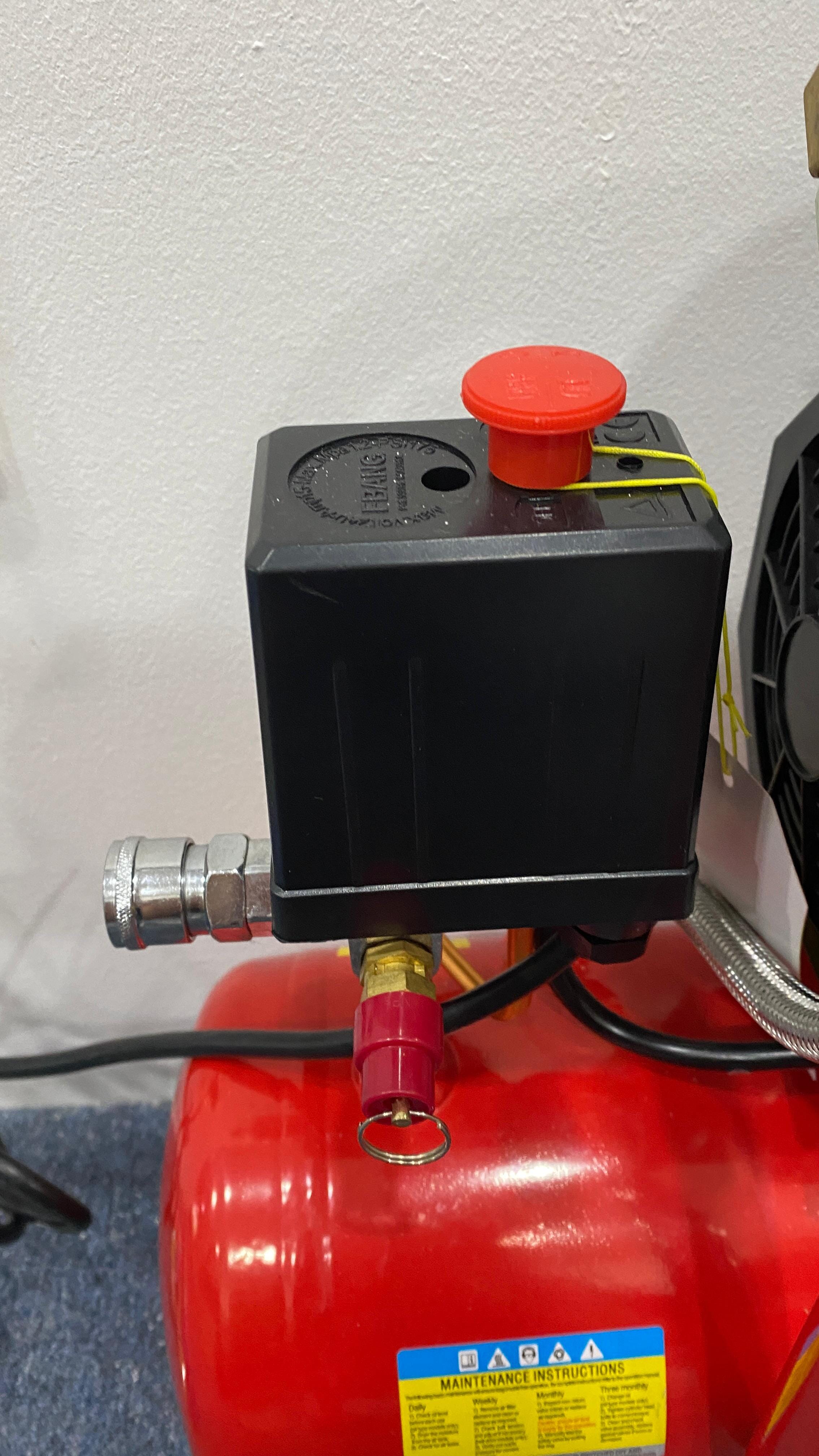 **Aiko 1.5HP 9L Oil-Free & Silent Air Compressor (Red) - Model GDG09 RED | Portable & Quiet for Home DIY, Car Tires, Airbrushing & Inflatable Toys**