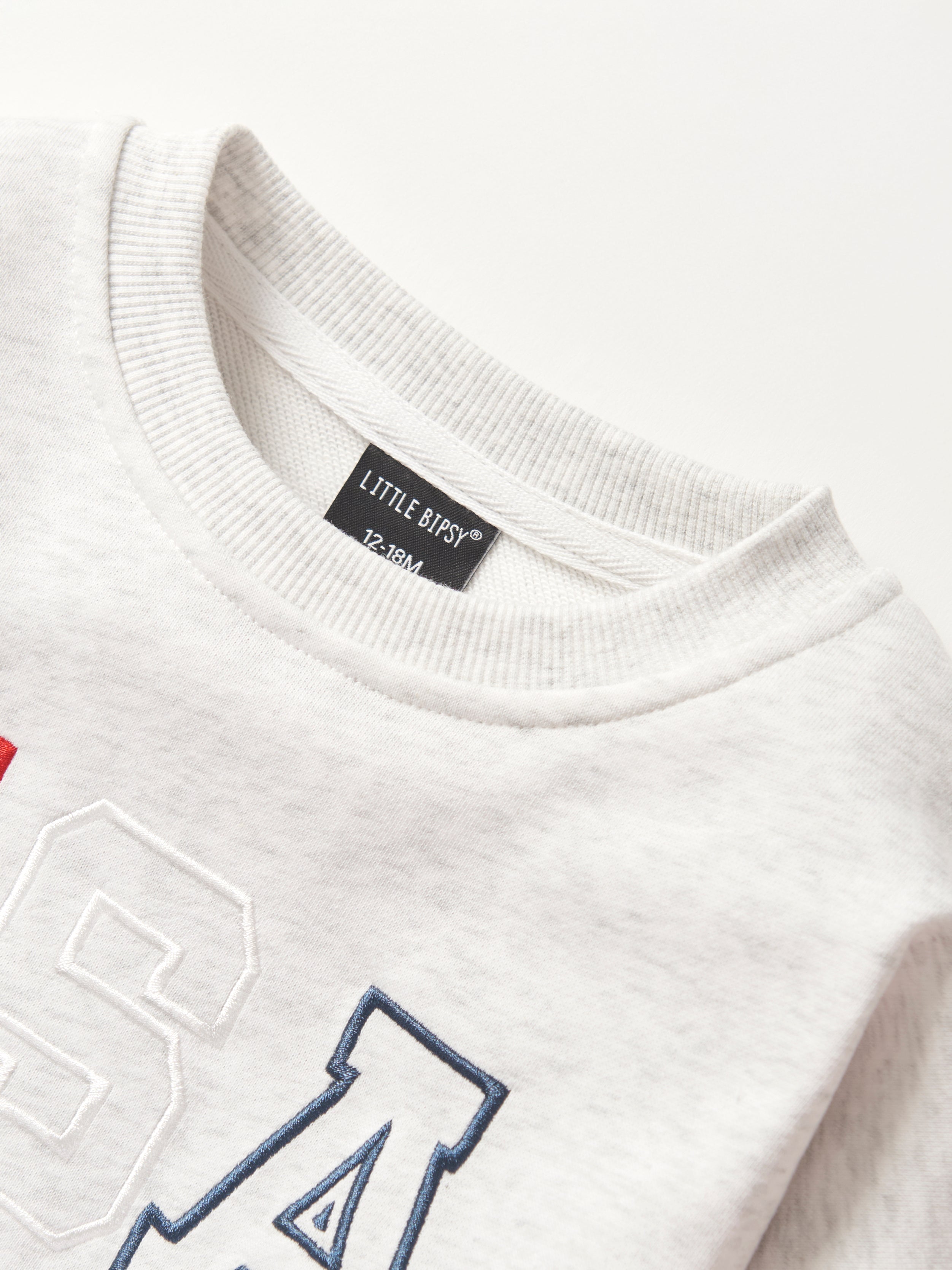 Premium USA Lightweight Crewneck Sweatshirt - Soft Heather Grey Cotton Blend - Comfortable Casual Wear for Men & Women - Perfect for Lounging, Travel & Everyday Outfits