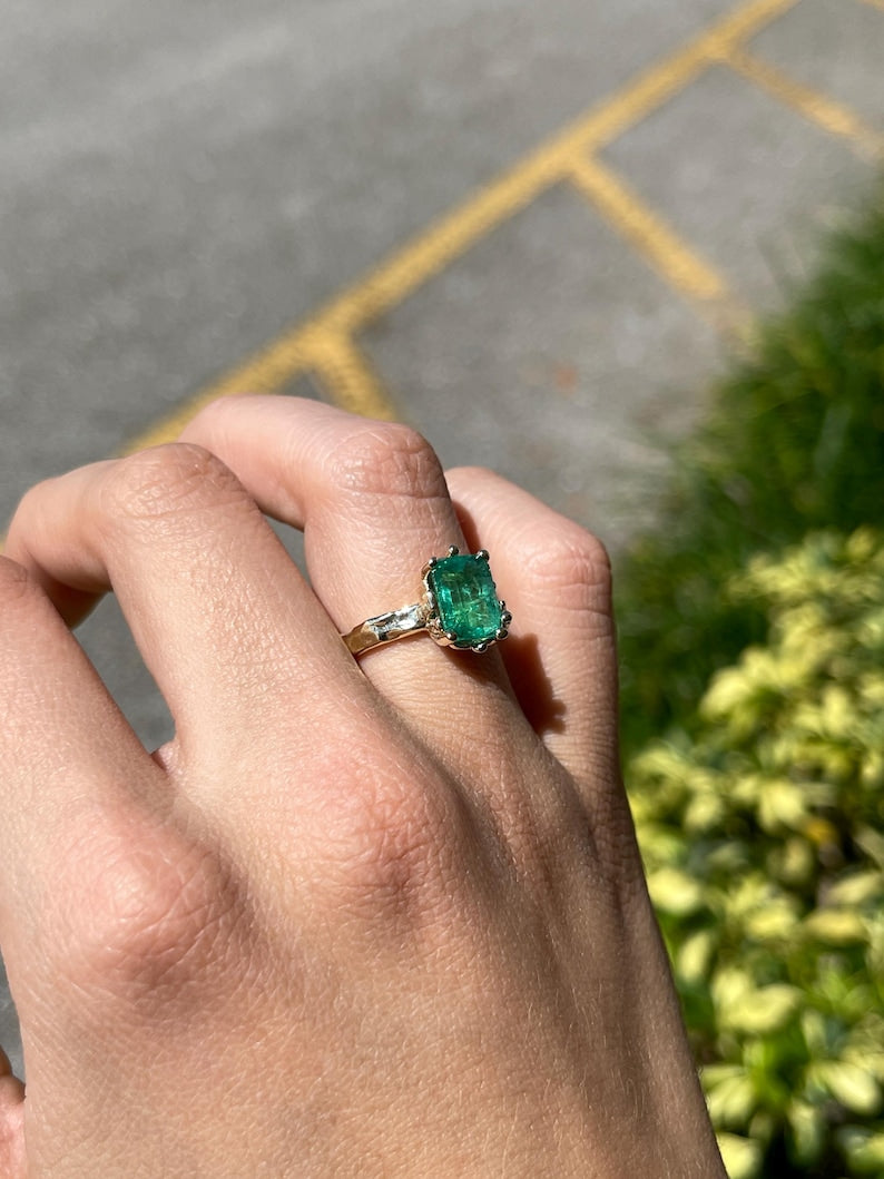 3.10ct 14K Gold Natural Green Emerald Solitaire Ring for Women - Elegant Wedding, Engagement & Anniversary Jewelry Gift