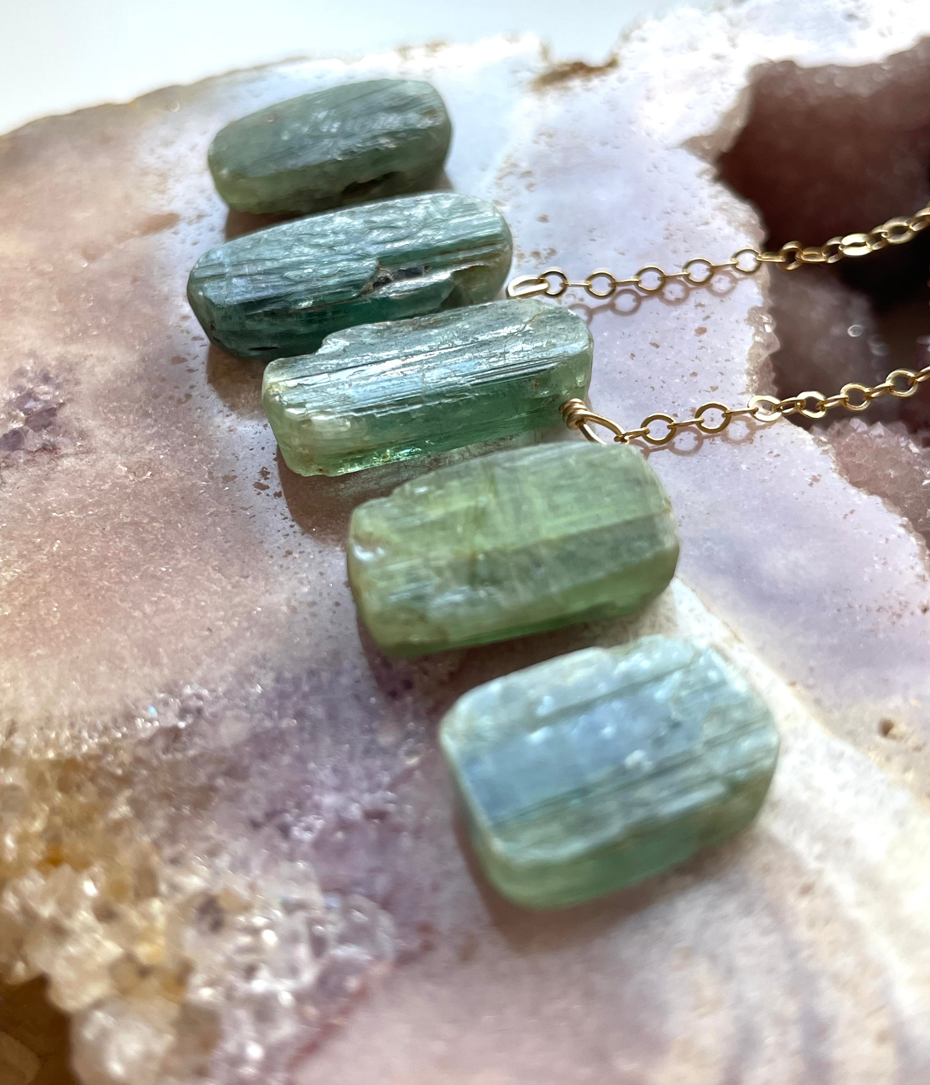 Raw Green Kyanite Crystal Necklace for Women - Natural Healing Stone Jewelry for Chakra Balancing & Energy Cleansing | Perfect for Meditation, Yoga & Spiritual Healing