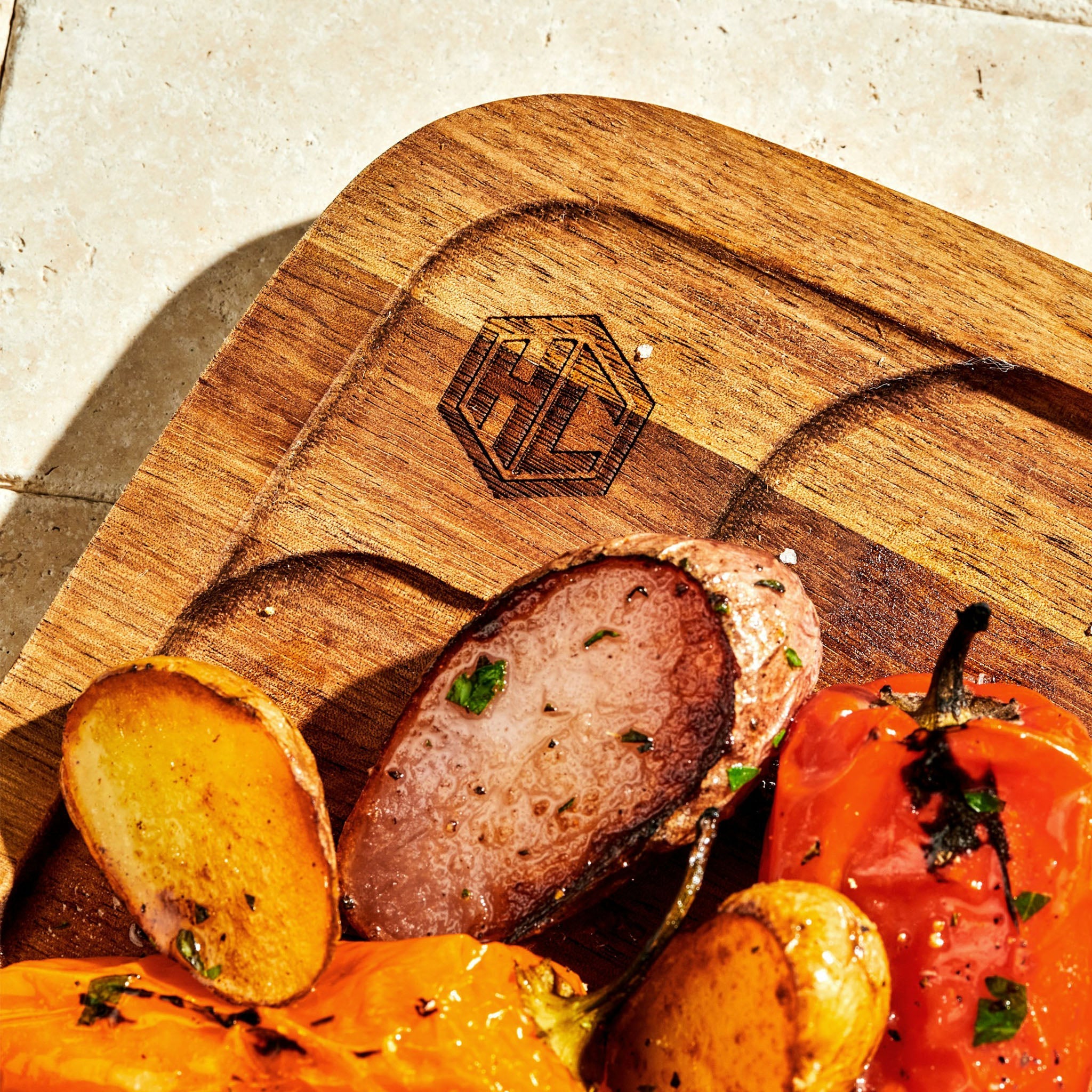 Premium 4-Piece Steak Plate Set - Elegant Dinnerware for Steak, BBQ & Fine Dining - Perfect for Restaurants, Home Entertaining & Special Occasions