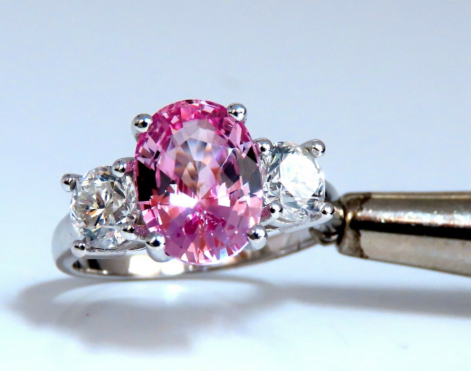 GIA Certified 3.66 Carat Natural Pink Sapphire Diamond Ring in 14K Gold - Elegant Classic Three-Stone Engagement Ring for Women, Perfect for Proposals, Anniversaries & Special Occasions