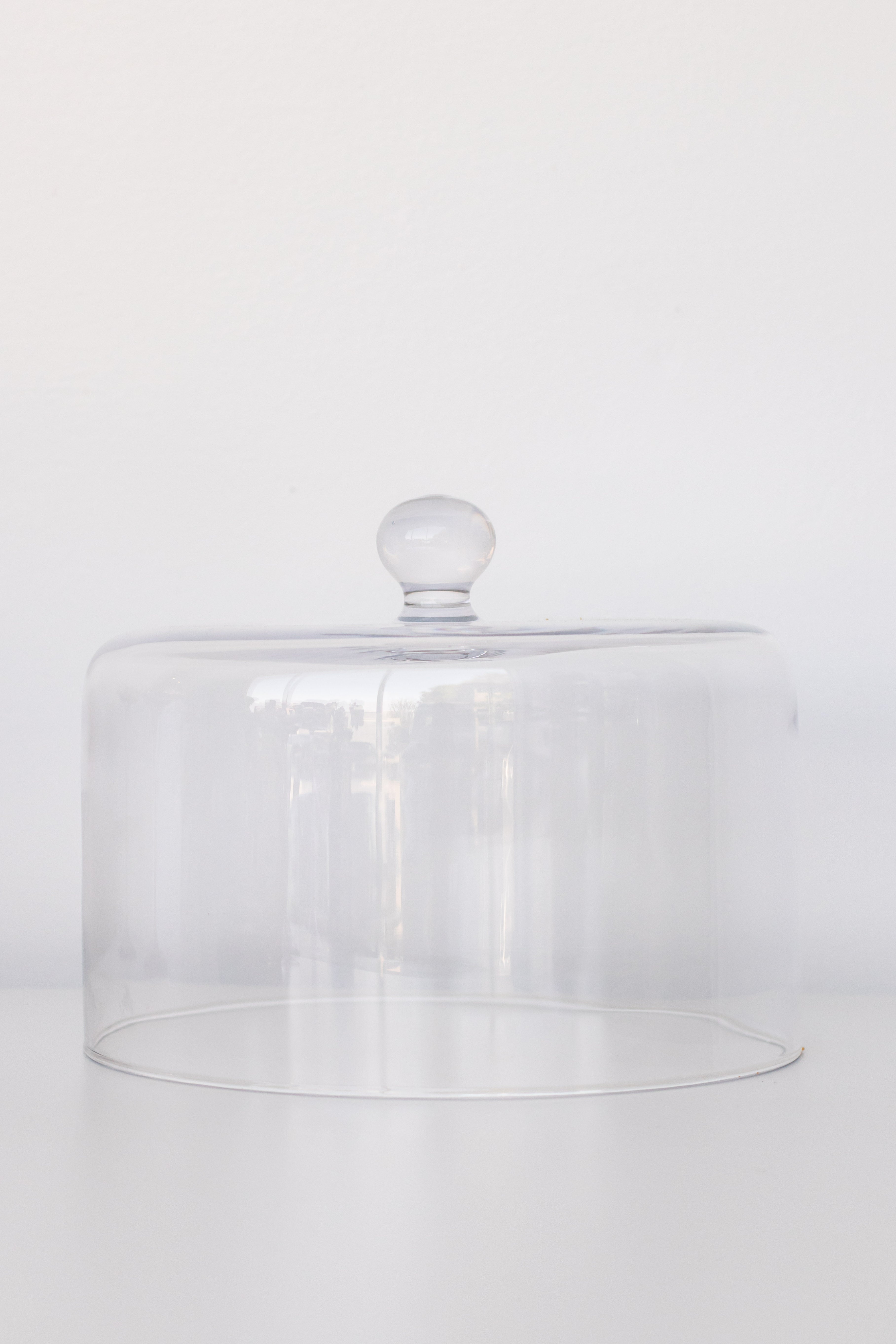 Estelle Elegant Glass Cake Stand with Dome Cover - Perfect for Wedding, Birthday, and Dessert Displays