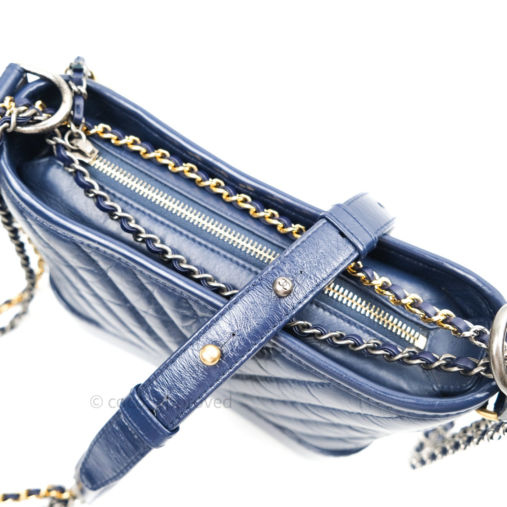Chanel Chevron Small Gabrielle Hobo Bag in Navy Aged Calfskin with Mixed Hardware - Luxury Crossbody Purse for Women, Perfect for Work, Travel & Evening Events