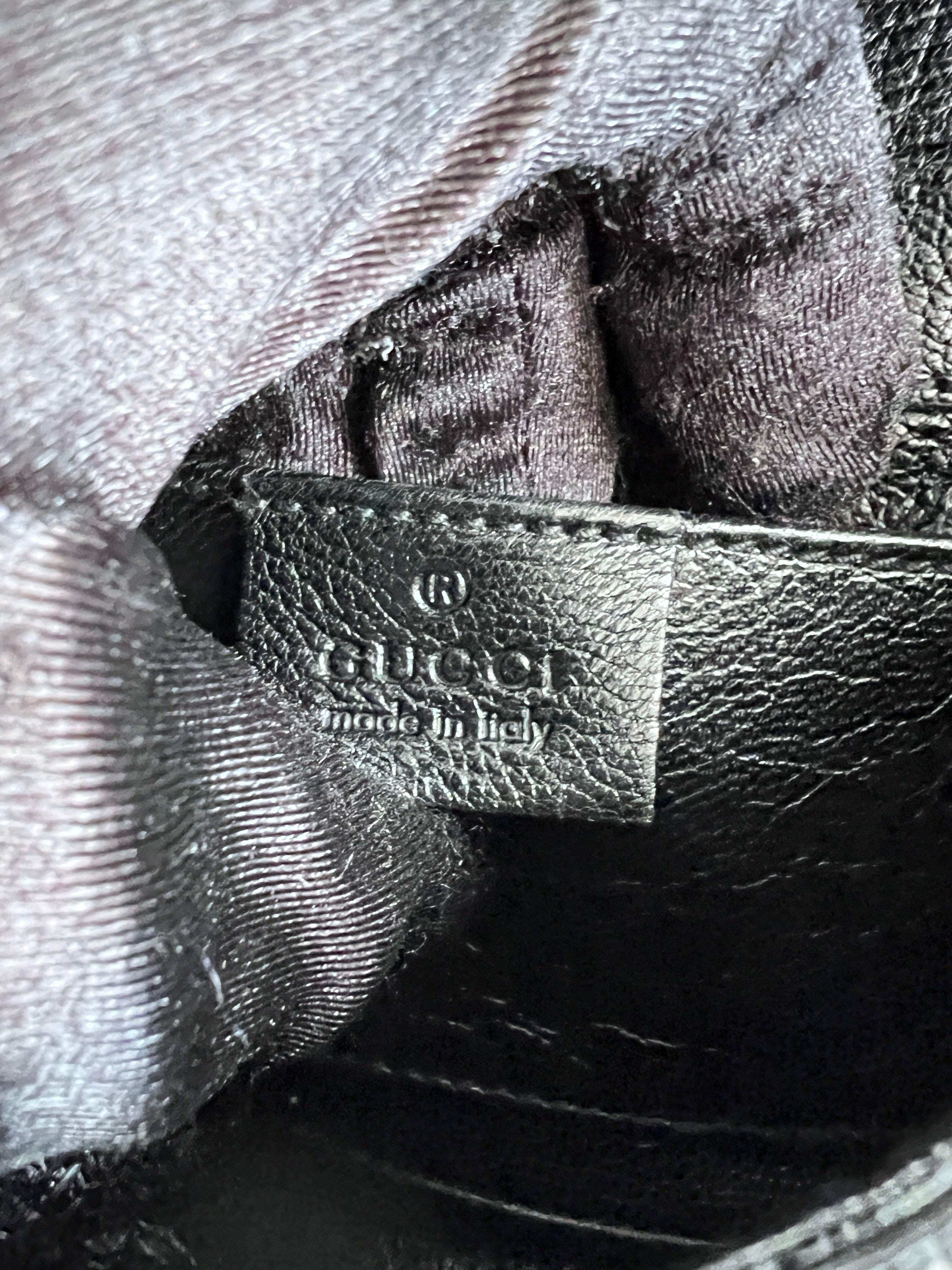 Gucci Python Skin Horsebit Chain Bag - Medium Size Luxury Handbag for Women | Perfect for Parties, Evening Events & Fashion Accessories