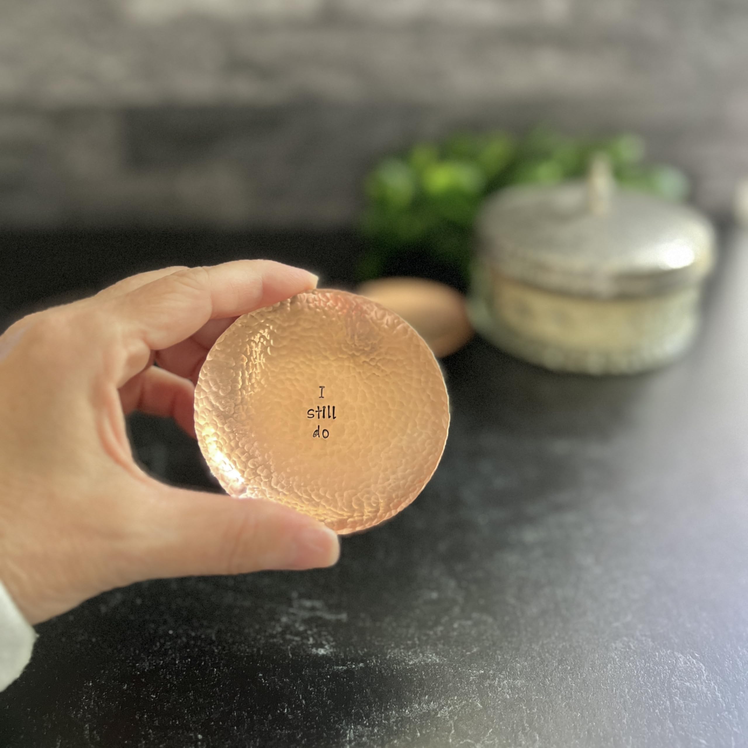 Handmade Hammered Copper Ring Dish - Anniversary & Birthday Gift for Wife, Bride, Husband, Girlfriend - Elegant Jewelry Holder for Wedding, Engagement & Special Occasions (Copper)