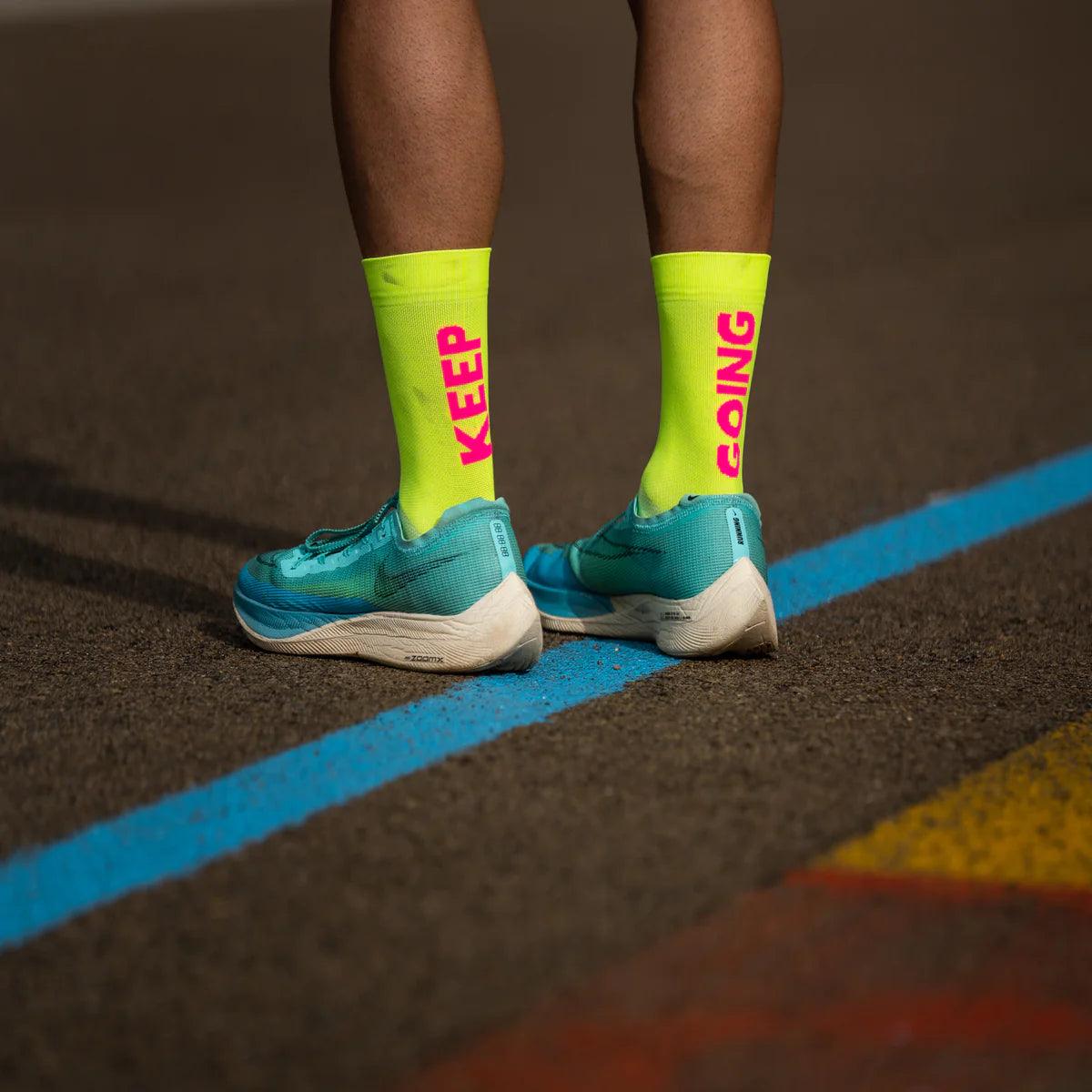 Breathable Yellow Running Socks for Men & Women - Moisture-Wicking Athletic Socks for Jogging, Gym, Marathon - Comfortable Sports Socks for Workout & Daily Wear