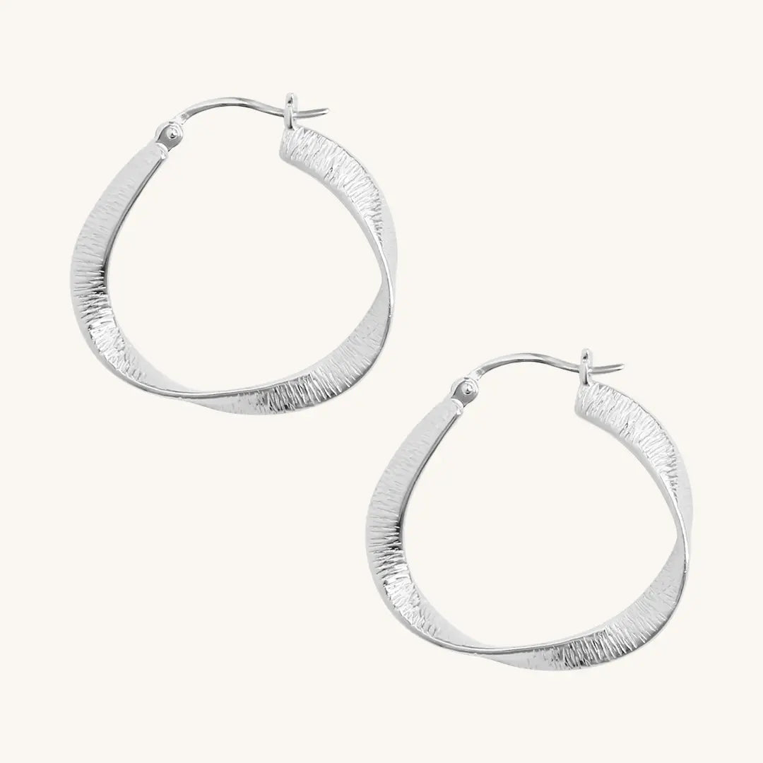 Abigail Hoops - Stylish and Comfortable Hoop Earrings for Women | Perfect for Everyday Wear, Parties, and Gifts