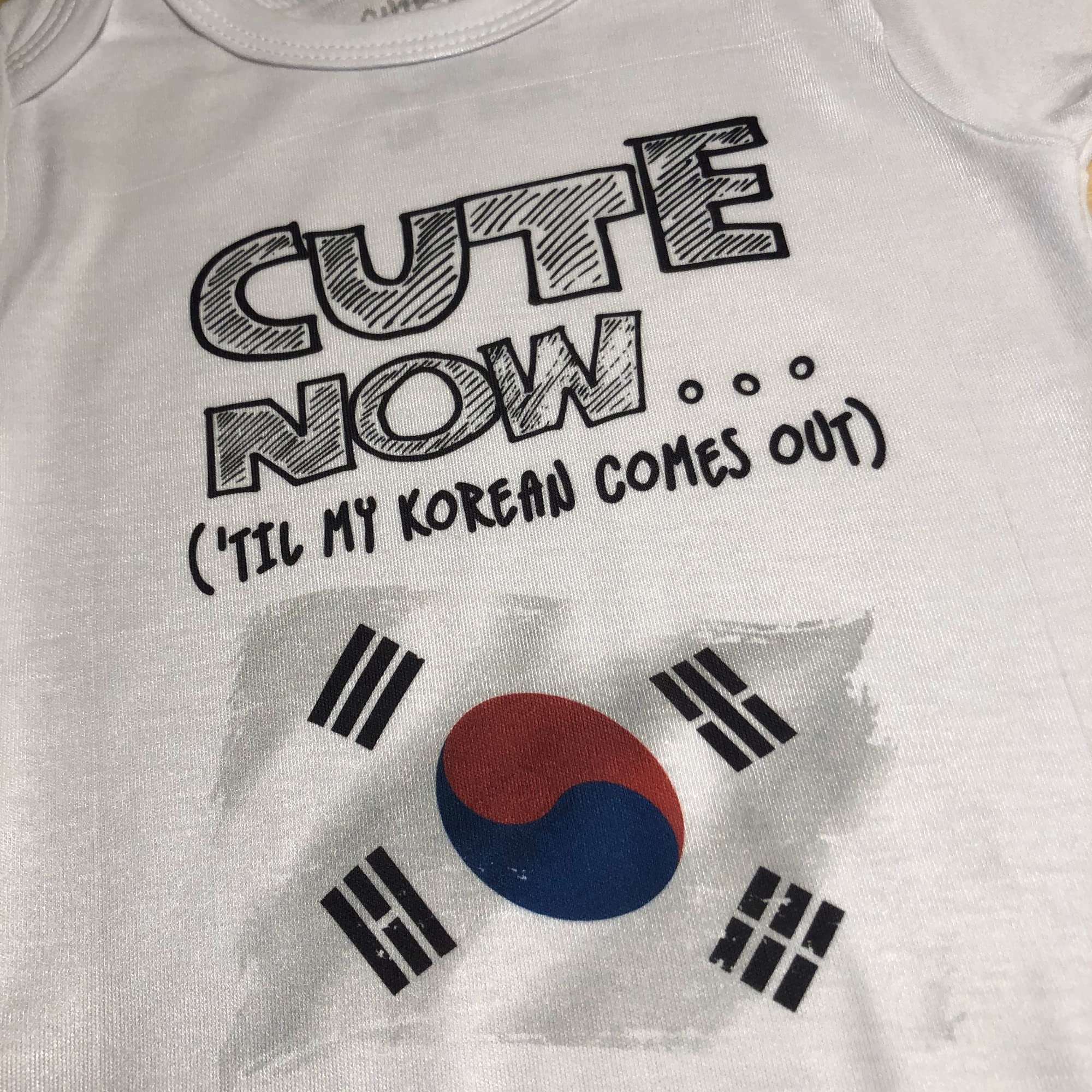 Korean Flag Baby Bodysuit - Cute Infant Short Sleeve Onesie for Boys & Girls | Perfect for Korean Culture Events, Family Photos & National Holidays