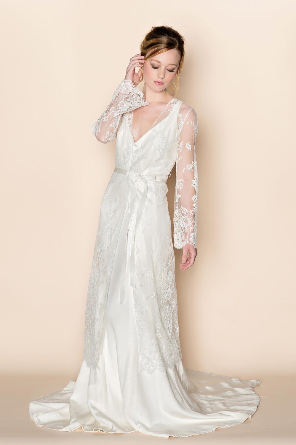 Juliet French Lace Robe Coat Cover Up in Ivory - Elegant Bridal Loungewear & Wedding Nightgown for Bridal Shower, Honeymoon & Special Occasions
