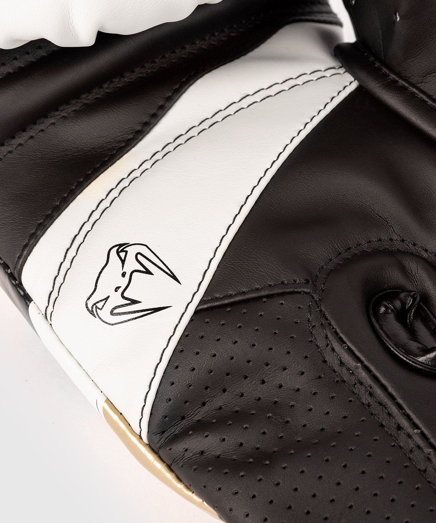 Venum Elite Boxing Gloves for Men & Women - Premium Training, Sparring & MMA Gloves - Ideal for Boxing, Kickboxing & Fitness Workouts