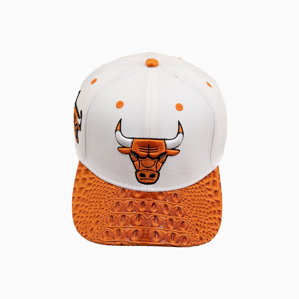 Chicago Bulls NBA Official Leather Visor Wool Snapback Hat - Vintage Style Adjustable Baseball Cap for Men & Women - Perfect for Basketball Games, Streetwear Fashion, and Sports Fans Gifts