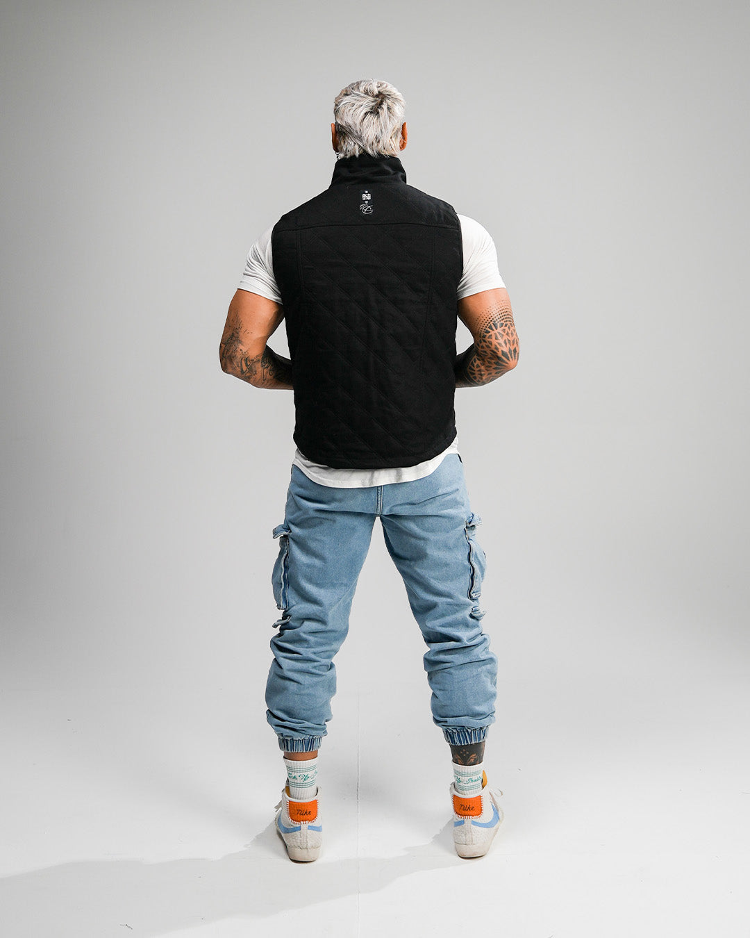 FOREVER VEST - Premium Black Outdoor Vest for Men & Women | Hiking, Camping & Casual Wear