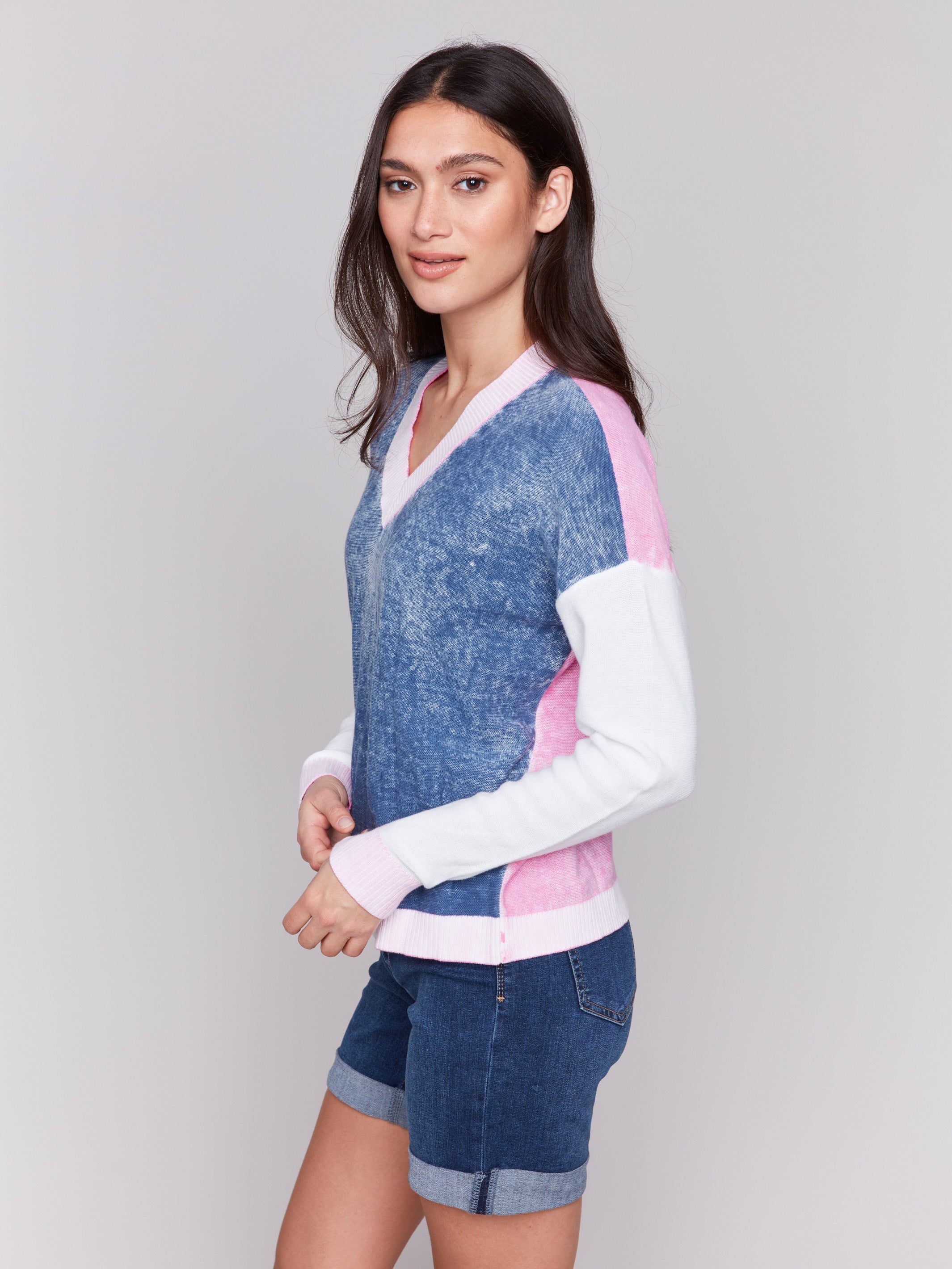 Stylish Color Block V Neck Sweater with Denim Accents - Perfect for Casual Outings & Layered Fall Fashion