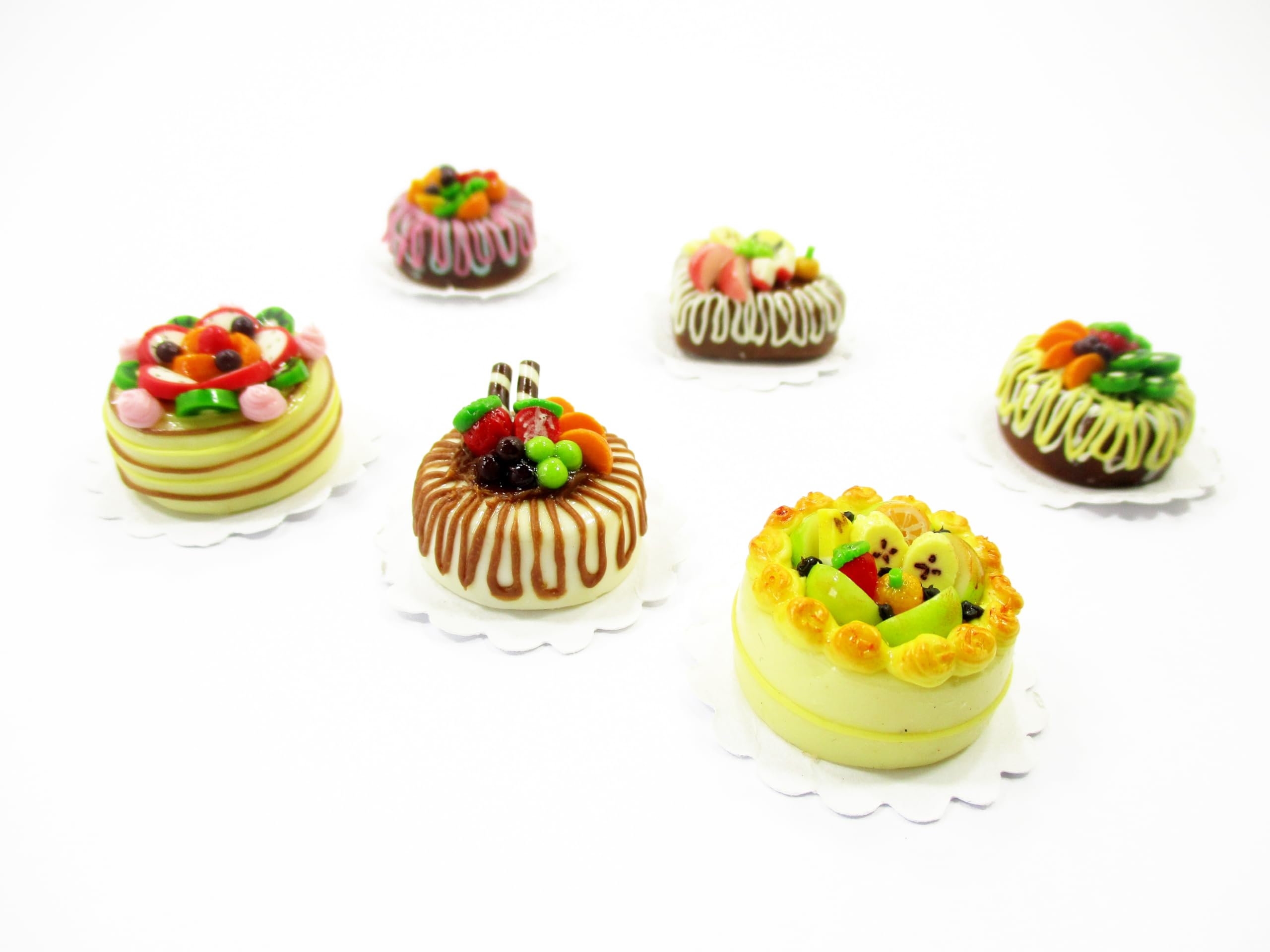 12-Piece Miniature Fruit Cake Set for Dollhouse - 2cm Tiny Bakery Food - Perfect for Doll Accessories, DIY Crafts & Miniature Scenes