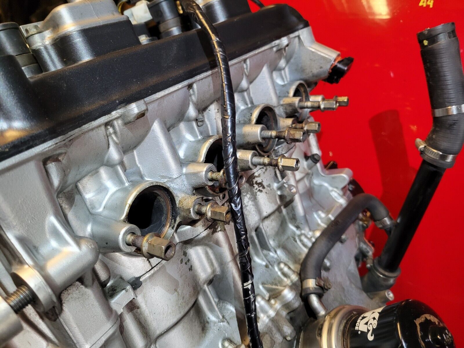 Honda CBR900RR CBR929RR Engine Motor 12K Miles - High Performance Replacement for Racing & Street Bikes - Perfect for Engine Rebuilds & Motorcycle Upgrades
