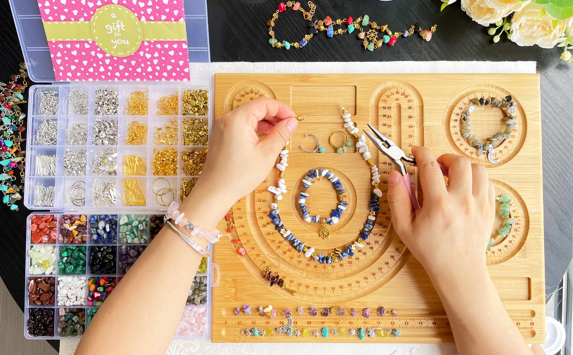 Ygorios Jewelry Making Kit for Adults - 1760 PCS Crystal Beads & Jewelry Supplies with 960 PCS Beads, 800 PCS Findings, DIY Bracelet & Earring Making Kit (Crystal) - Perfect for DIY Crafts, Gifts, and Creative Jewelry Design at Home