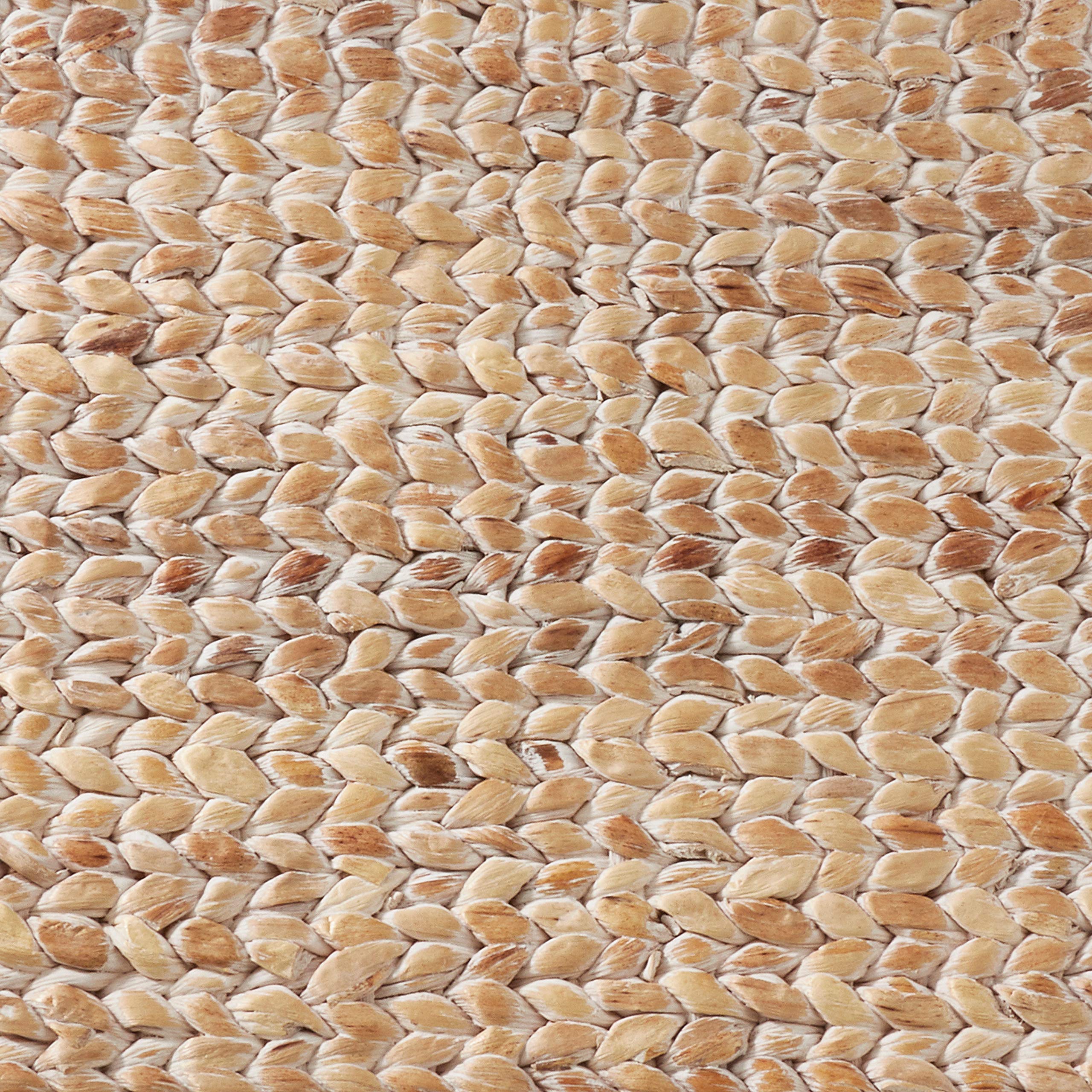 Natural Woven Water Hyacinth Placemats Set of 4 - Eco-Friendly White Table Mats for Dining, Kitchen, or Outdoor Picnic Use