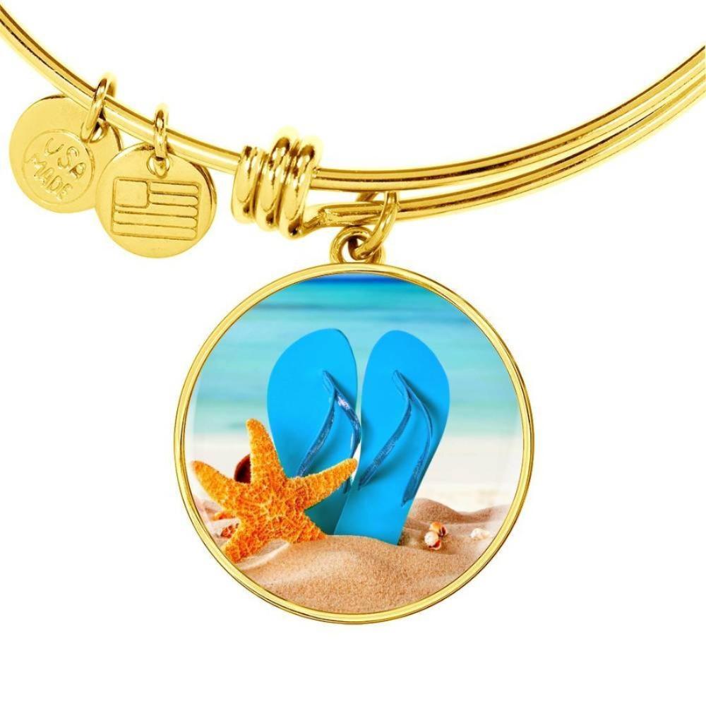 Stylish Round Pendant Gold Bangle Bracelet for Women - Perfect for Beach Vacations, Summer Outfits & Casual Wear
