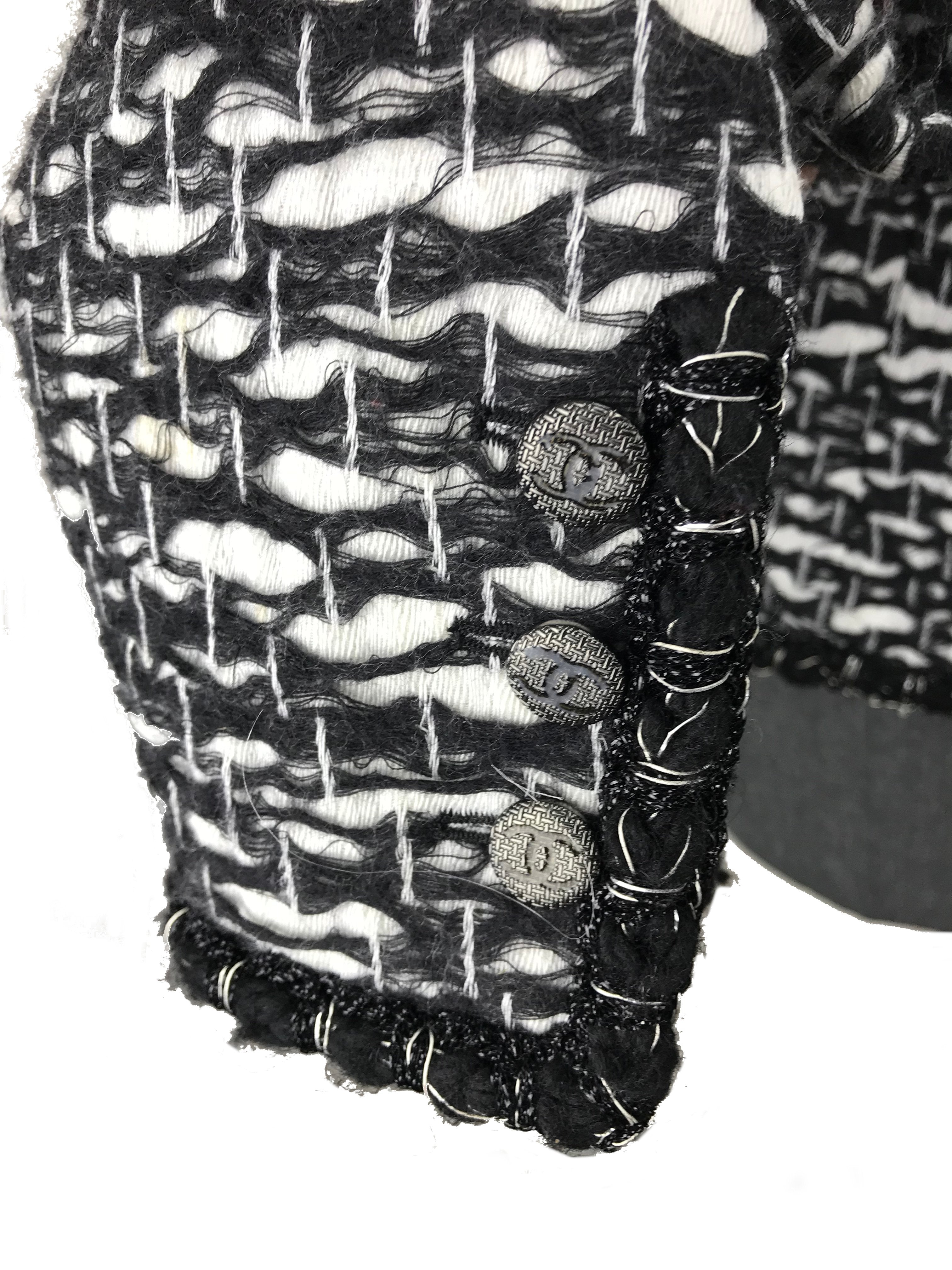 Chanel Wool Jacquard Jewel Neckline Jacket for Women - Size M | Luxury Designer Coat for Fall & Winter | Perfect for Office, Parties & Special Occasions