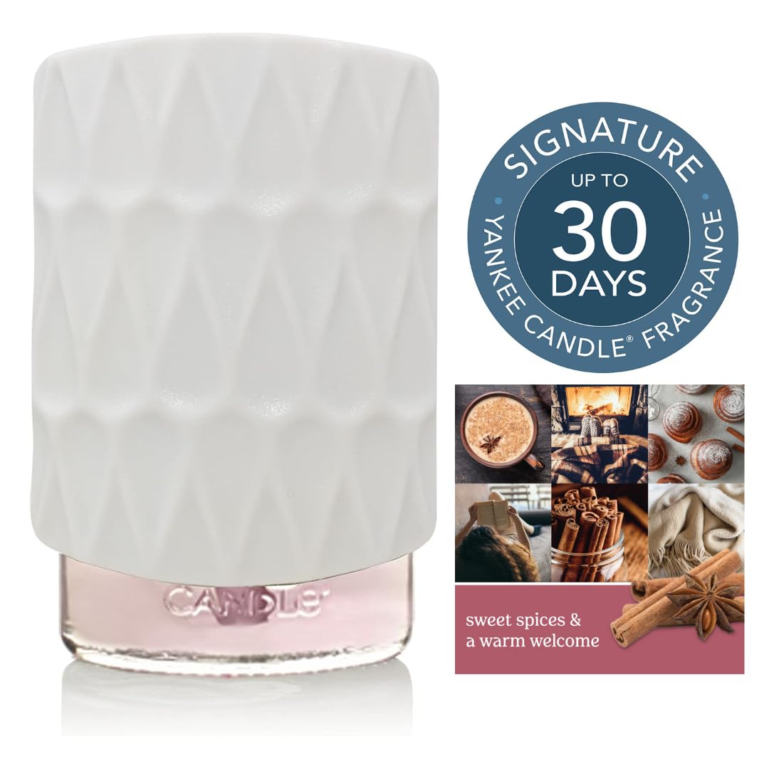 Yankee Candle ScentPlug Starter Kit - Home Sweet Home Fragrance - Air Freshener for Home, Office & Car - Plug-in Air Freshener with 2 Refills & Nightlight