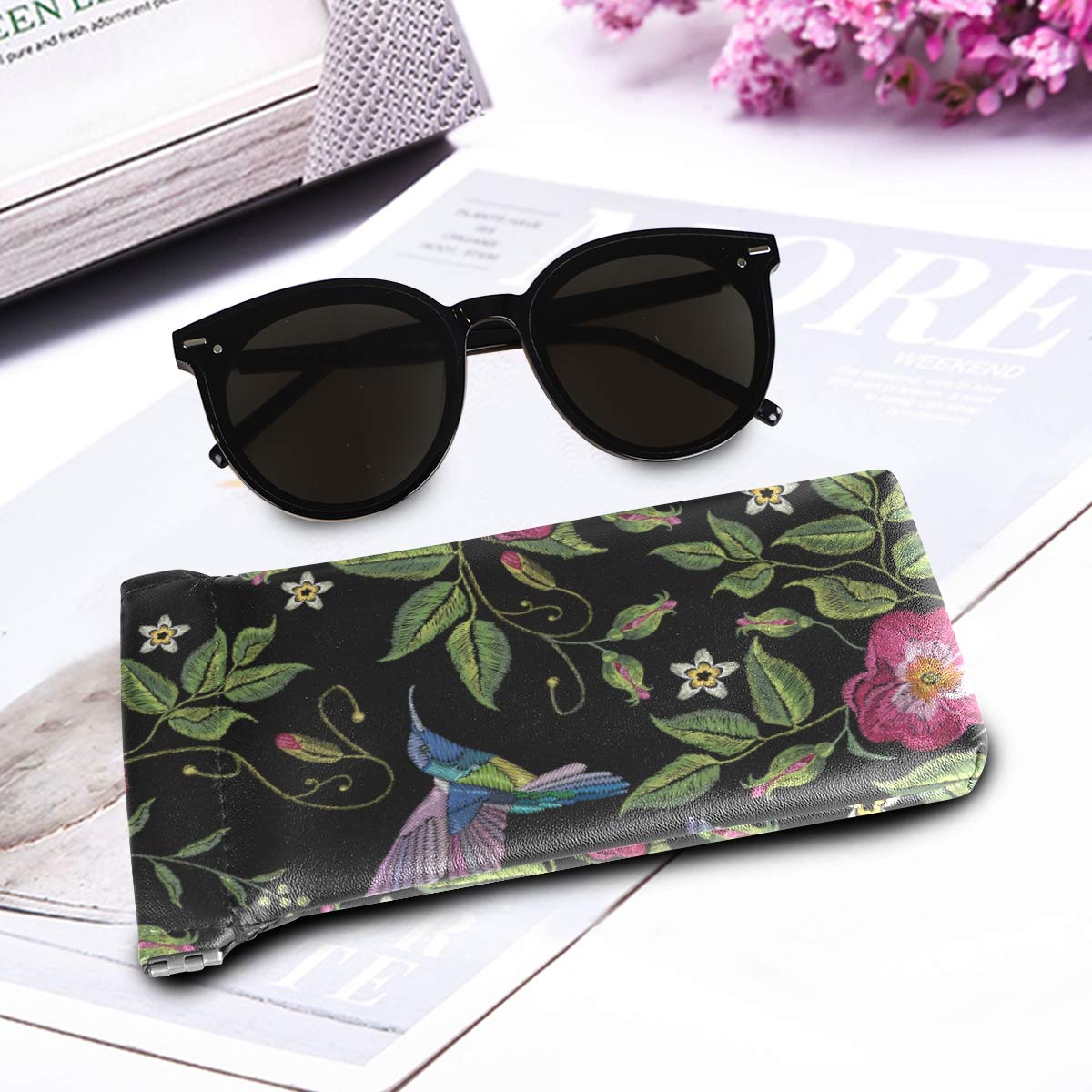 Moyyo Hummingbird Print PU Leather Eyeglasses Case - Soft Portable Sunglasses Pouch for Women & Men | Travel Wallet, Eyewear Protection | Perfect for Daily Use, Office, Vacation & Gift Giving