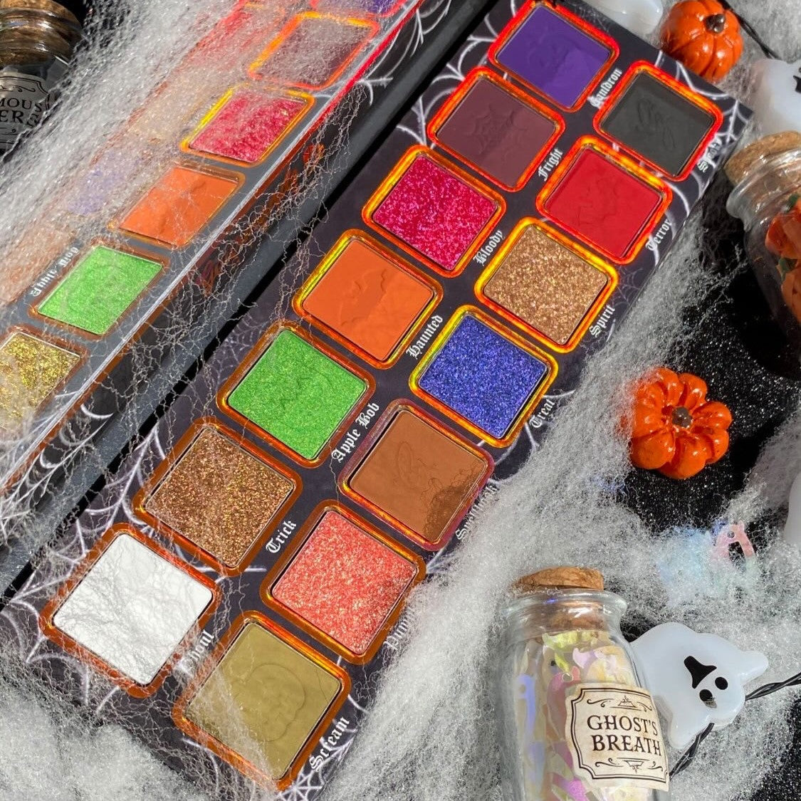 Spooked Eyeshadow Palette - Halloween Makeup Set with 12 Highly Pigmented Matte & Shimmer Shades | Perfect for Costume Parties, Night Out, and Special Effects Makeup